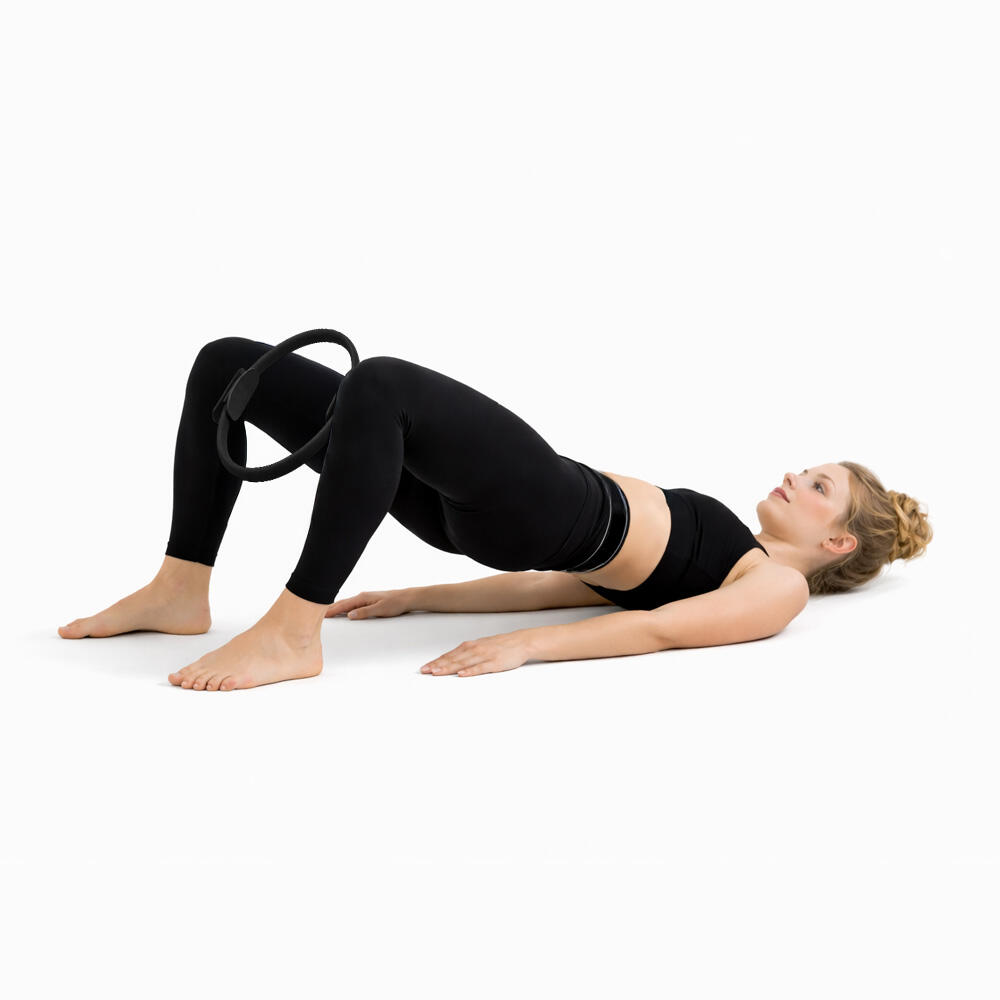 Anello Pilates Nero con Impugnature Ergonomiche Imbottite - 38cm 3/4