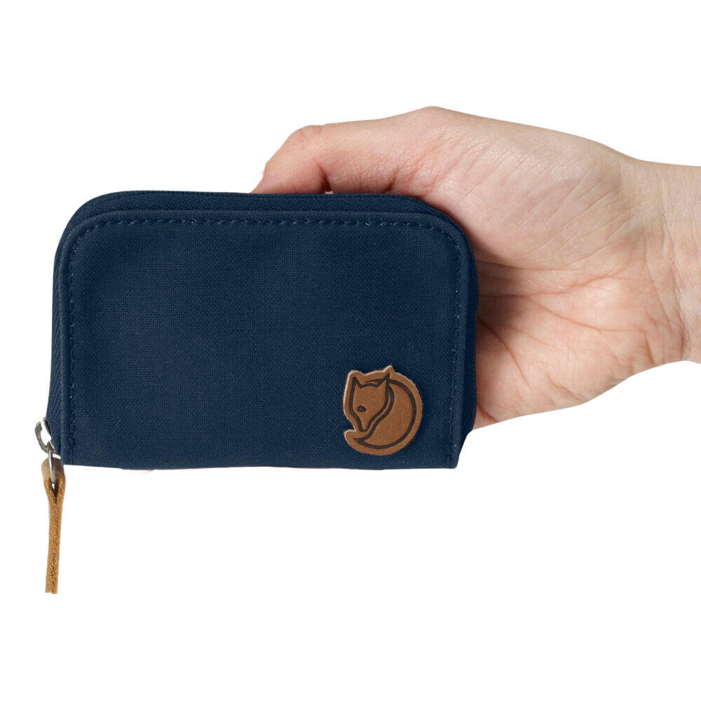 Cartera Azul Fjallraven Zip Card Holder Navy Resistente y Segura 2/4