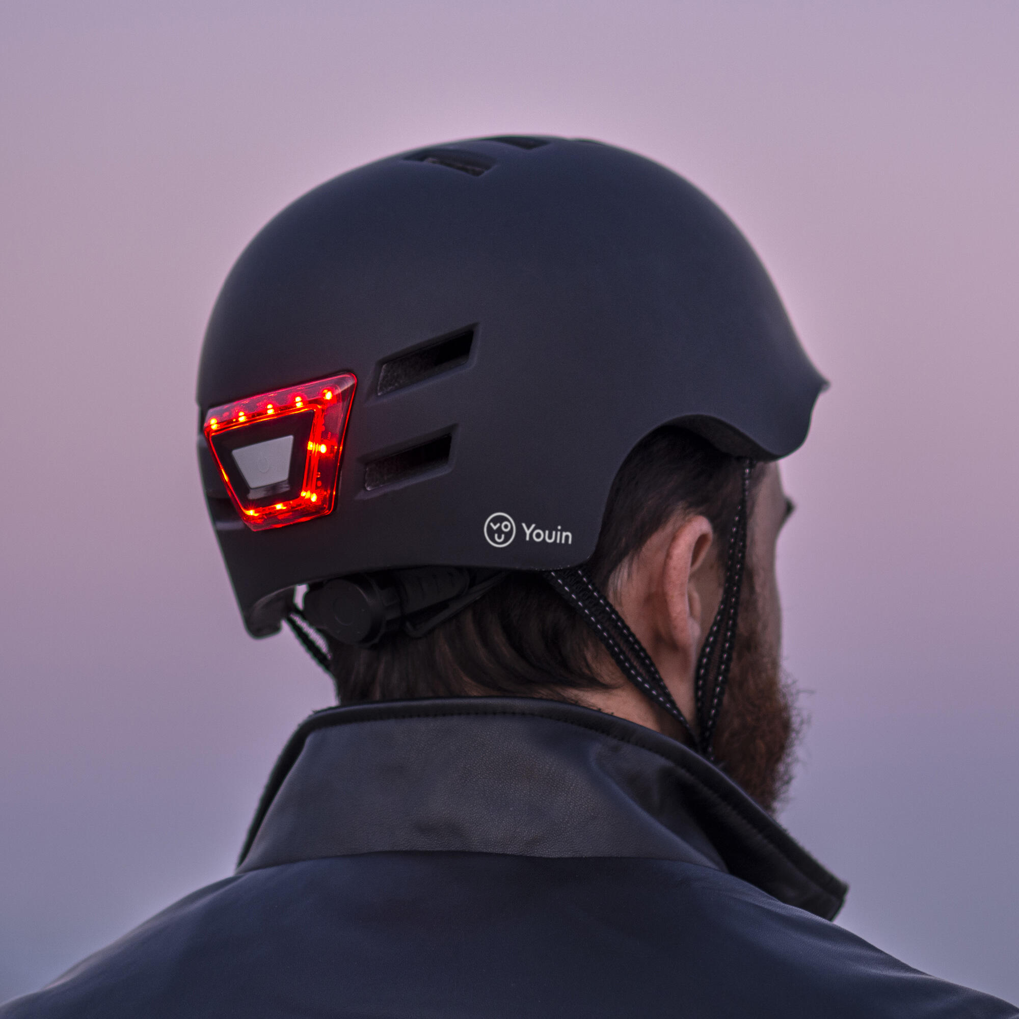 Casco approvato Youin con luci LED USB regolabili - Taglia L (58-61 cm) Nero 3/7