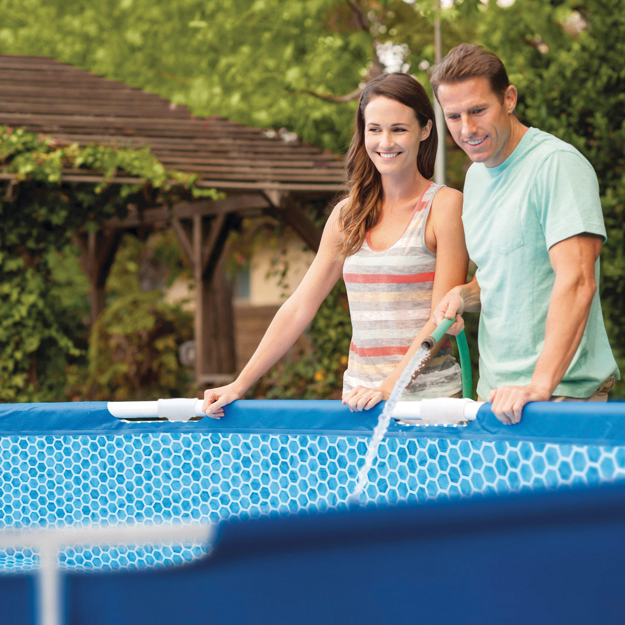 Piscina Redonda em metal frame Intex 305x76 cm 4485 litros + bomba 3/7