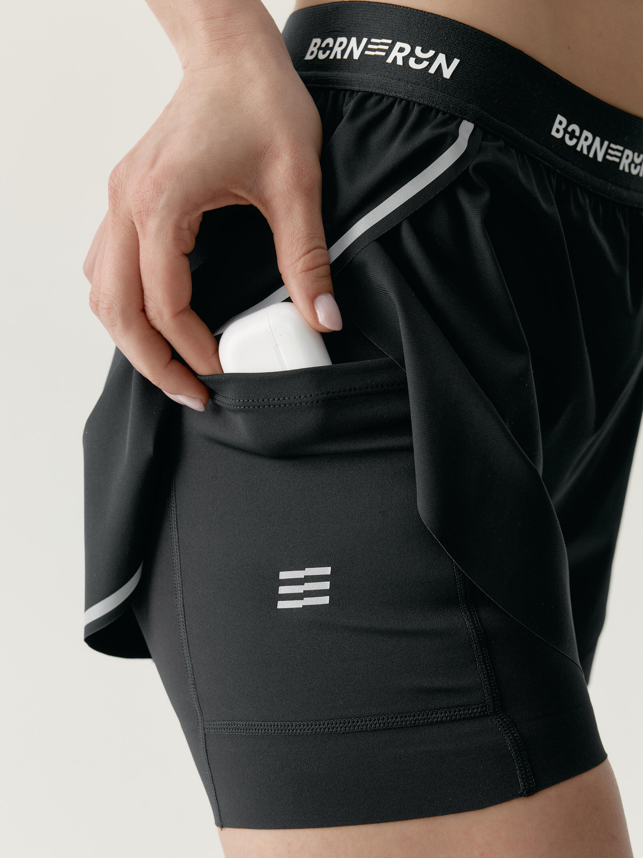 Pantaloncini da corsa da donna Voltrun Performance 5/7
