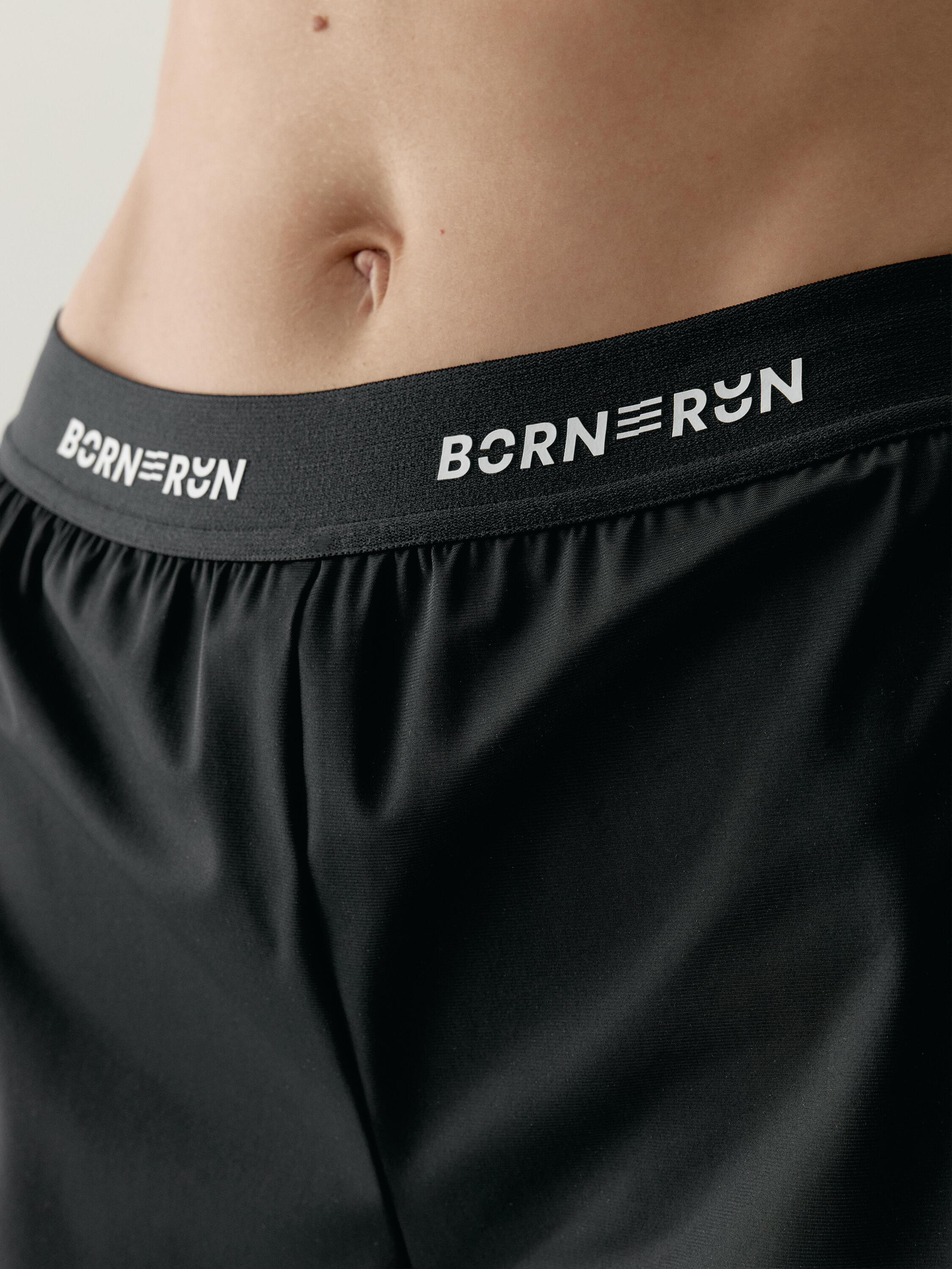 Pantaloncini da corsa da donna Voltrun Performance 4/7