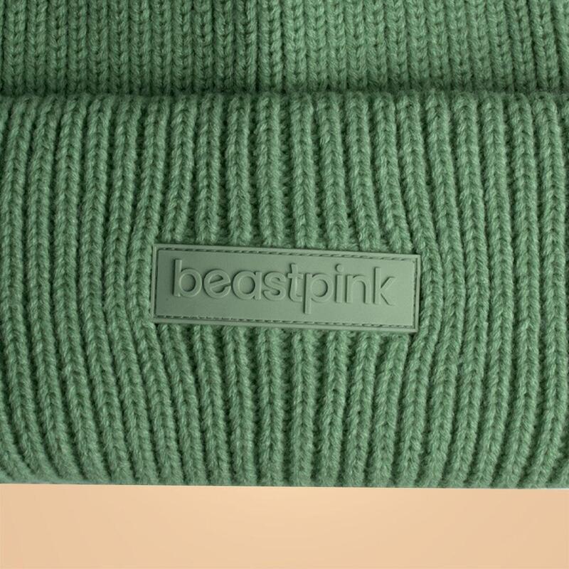 Zimní čepice Beanie Olivine