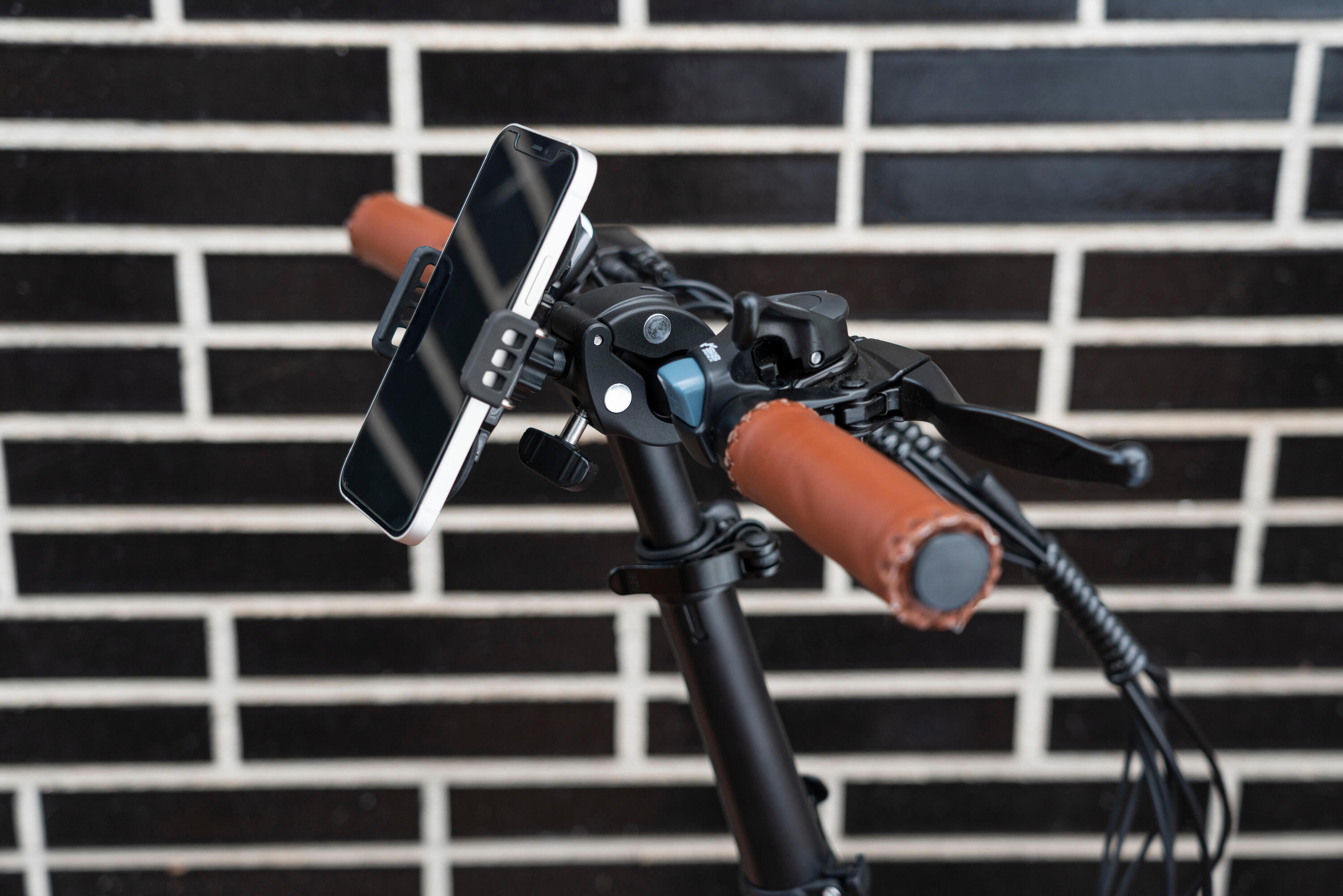 YOUIN Soporte Universal Smartphone - Manillar 18-32mm, Antideslizante, Giro 360 6/6
