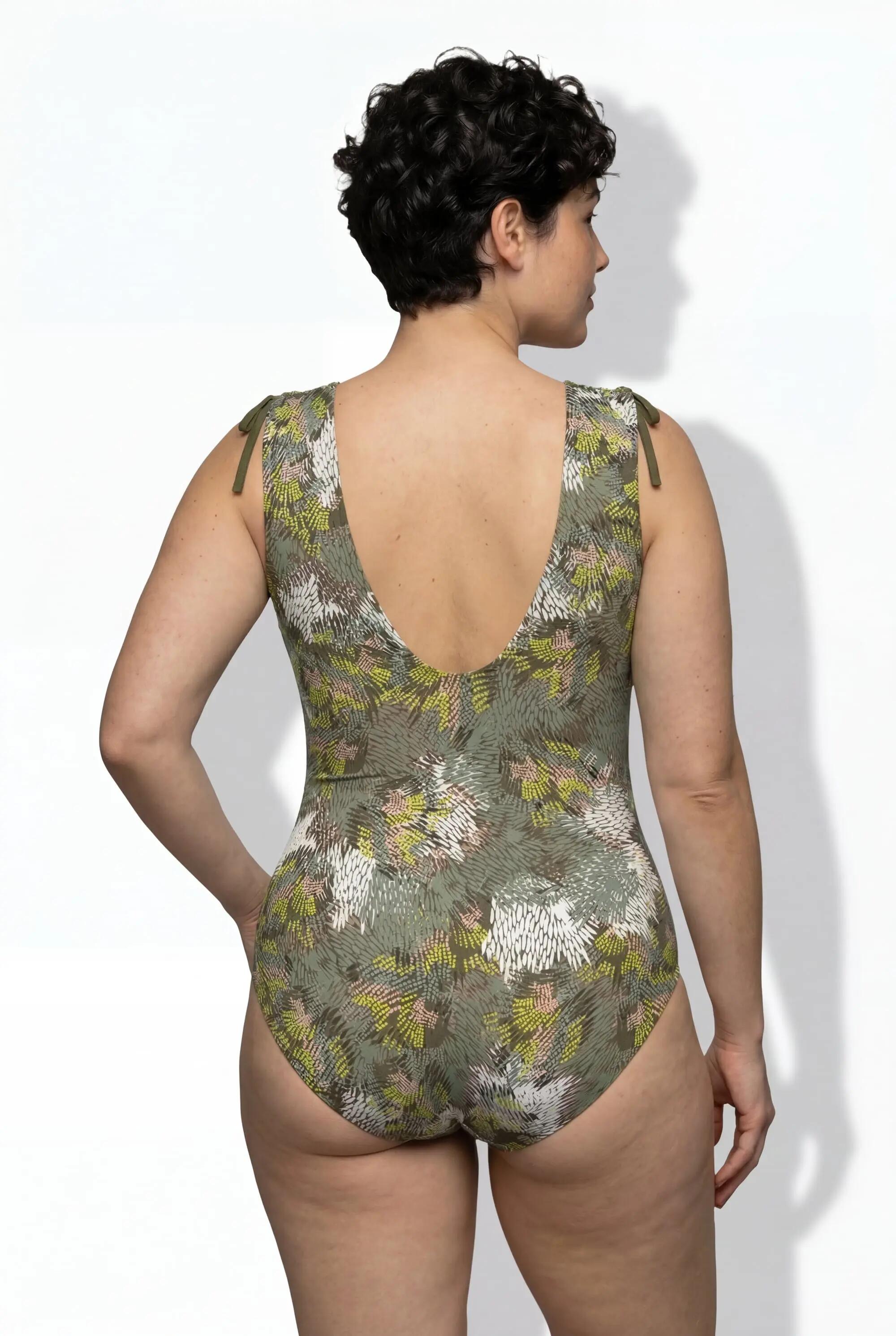 Femme Maillot de bain à bonnets souples motif jungle matière recyclée 2/7