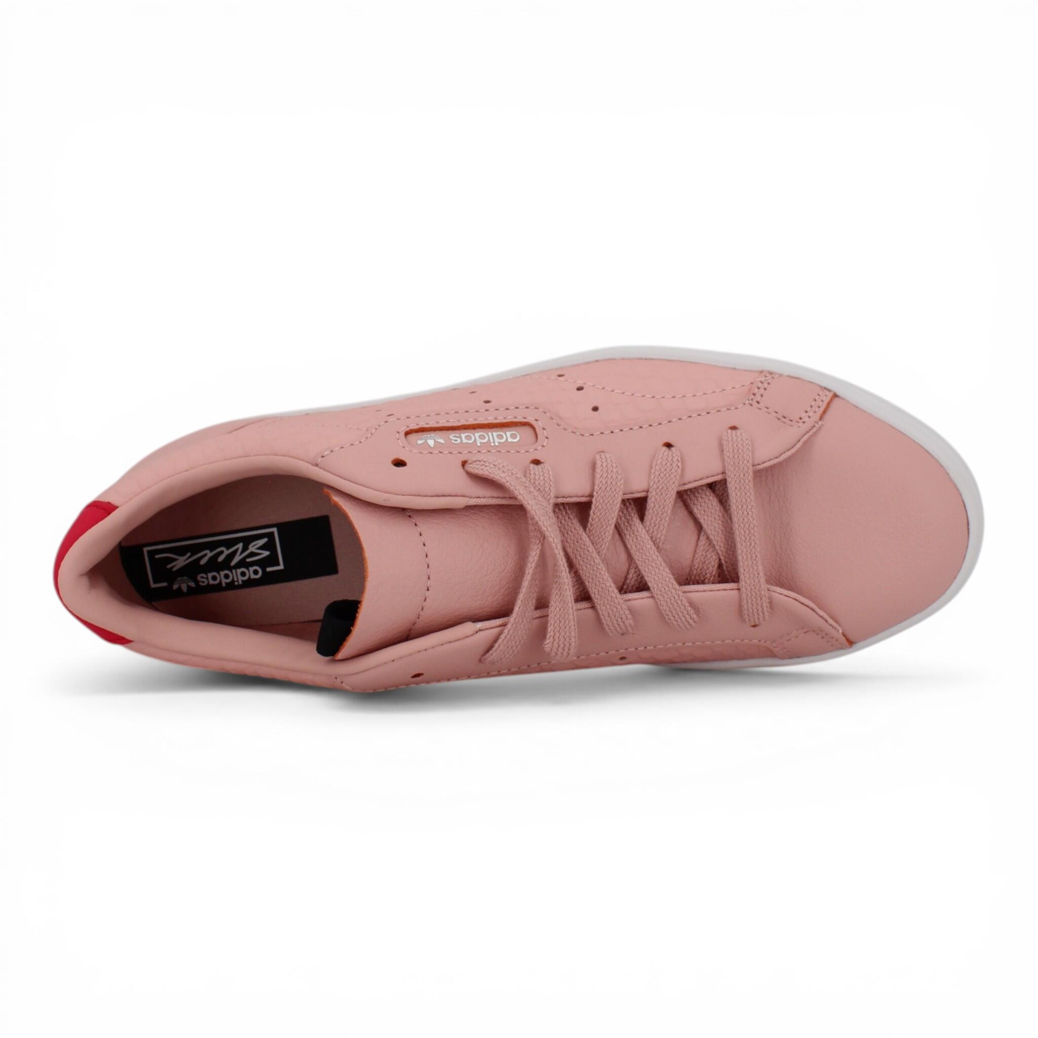 Sneaker Sleek in Rosa 3/4