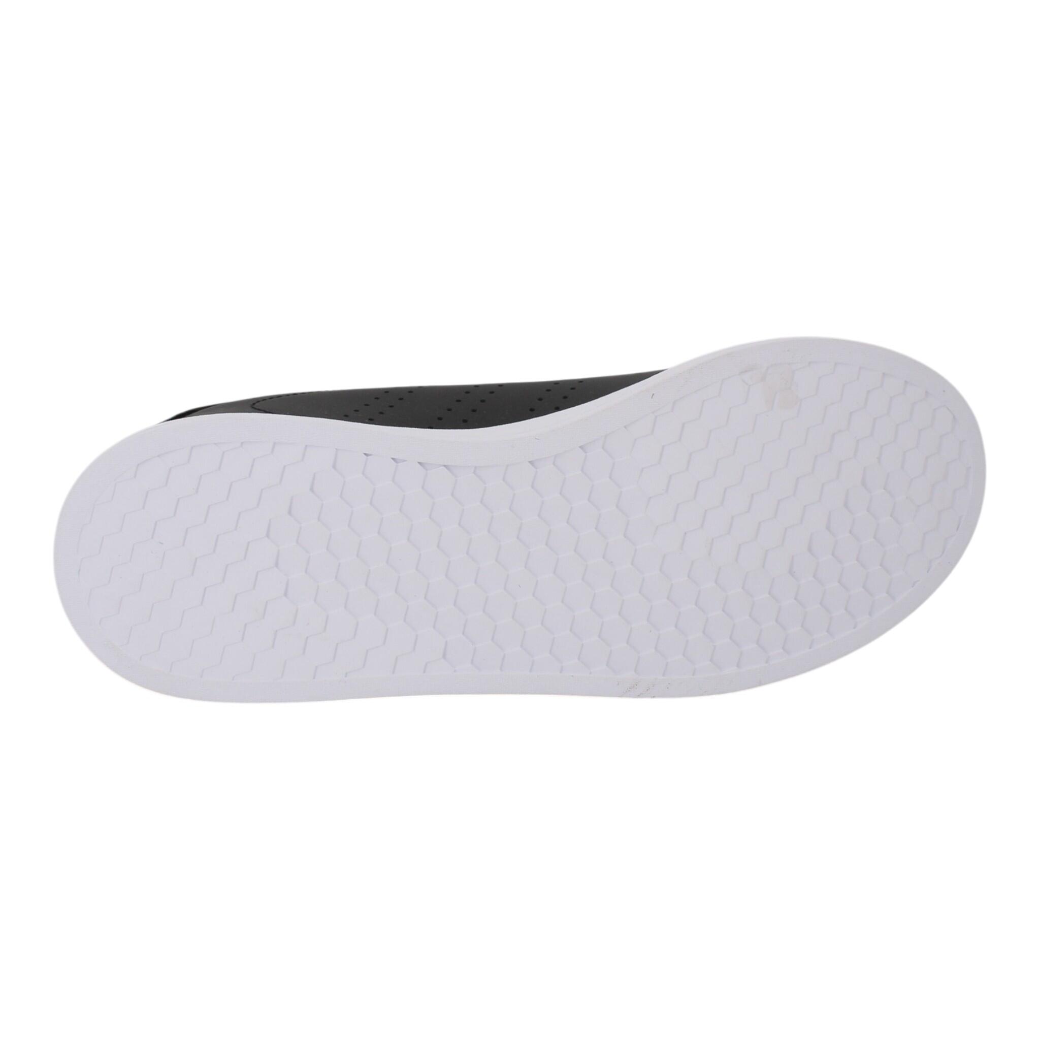 Sneaker Courtpoint Base in Schwarz 4/4