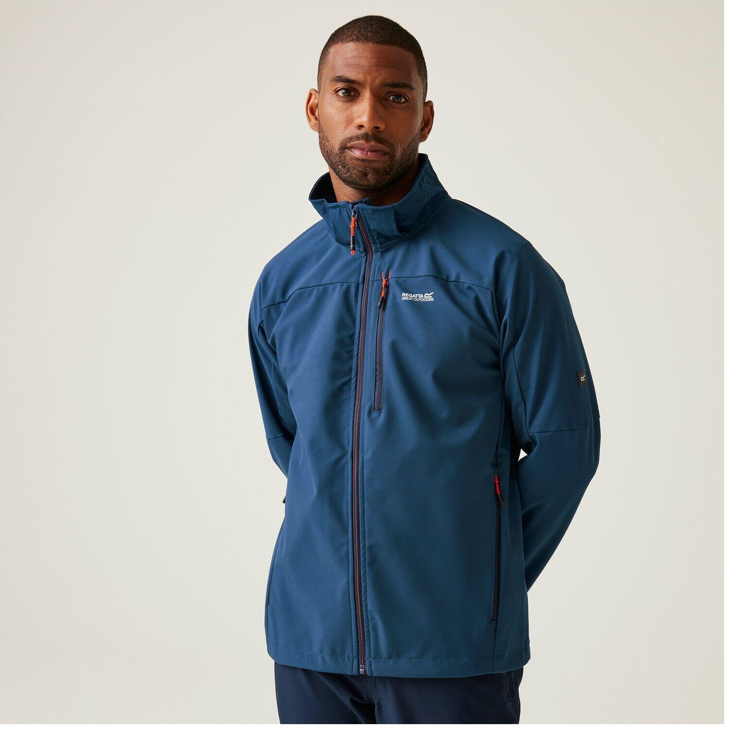 Regatta Arana Softshelljacke mit abnehmbarer Kapuze für Herren 2/7