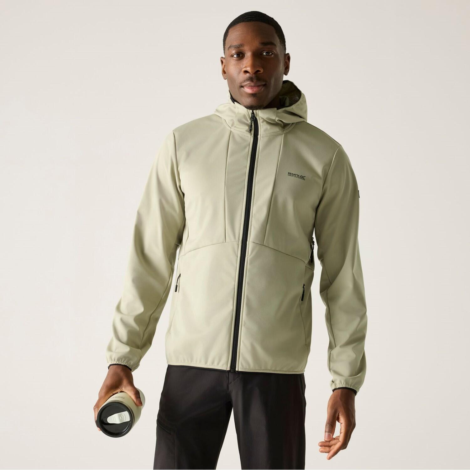 Mens Tredmoor Water-Resistant Hooded Softshell Jacket 2/7