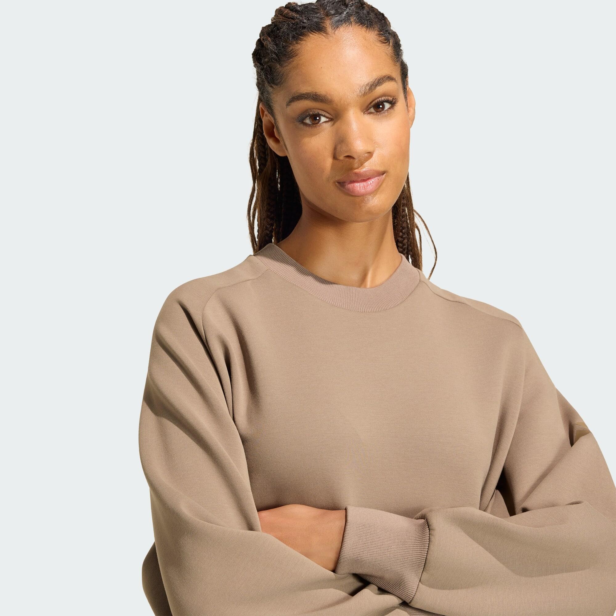 SOFT LUX SWEATSHIRT, LOCKER GESCHNITTEN 4/5