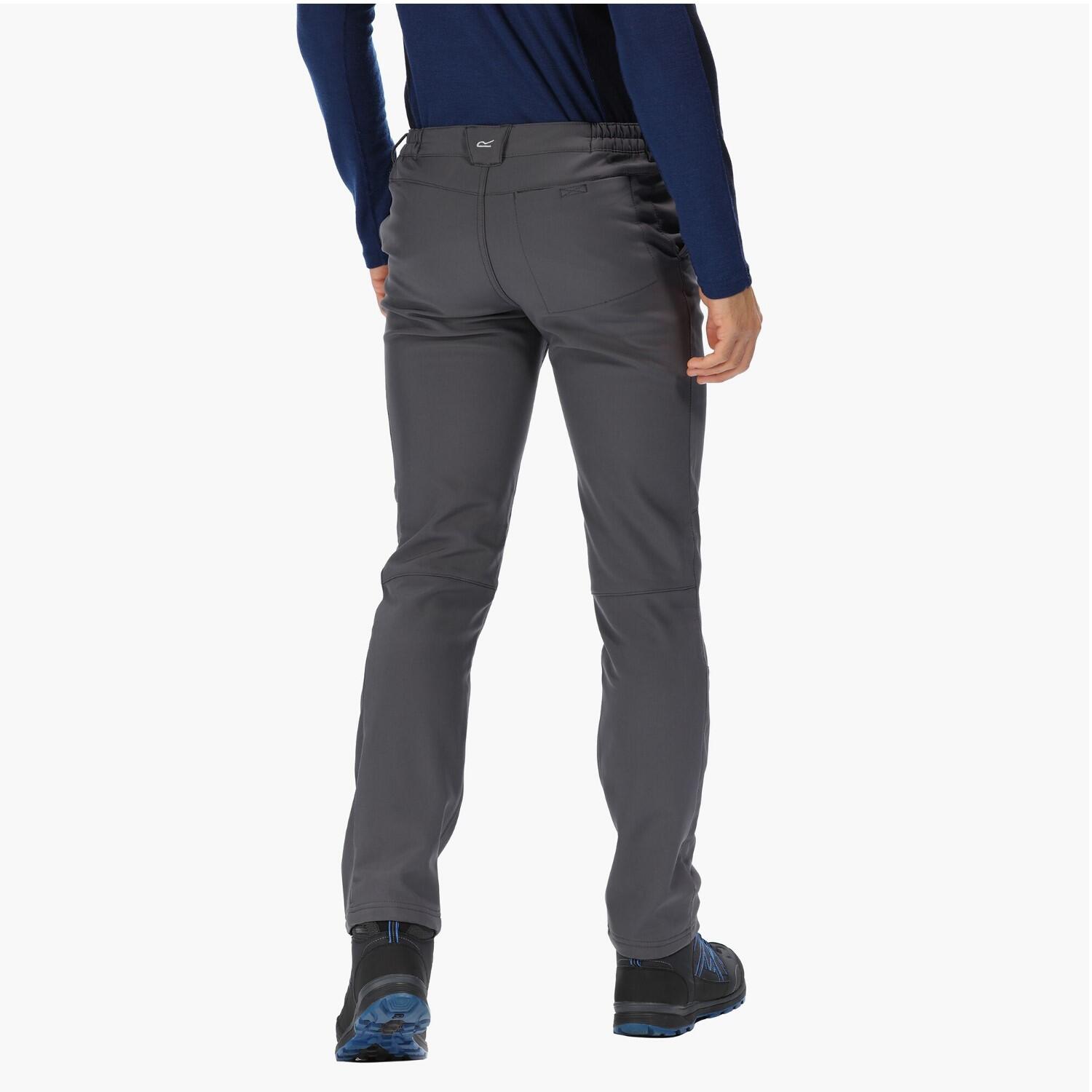Pantalón hombre senderismo resistente al agua Regatta Fenton 2/6