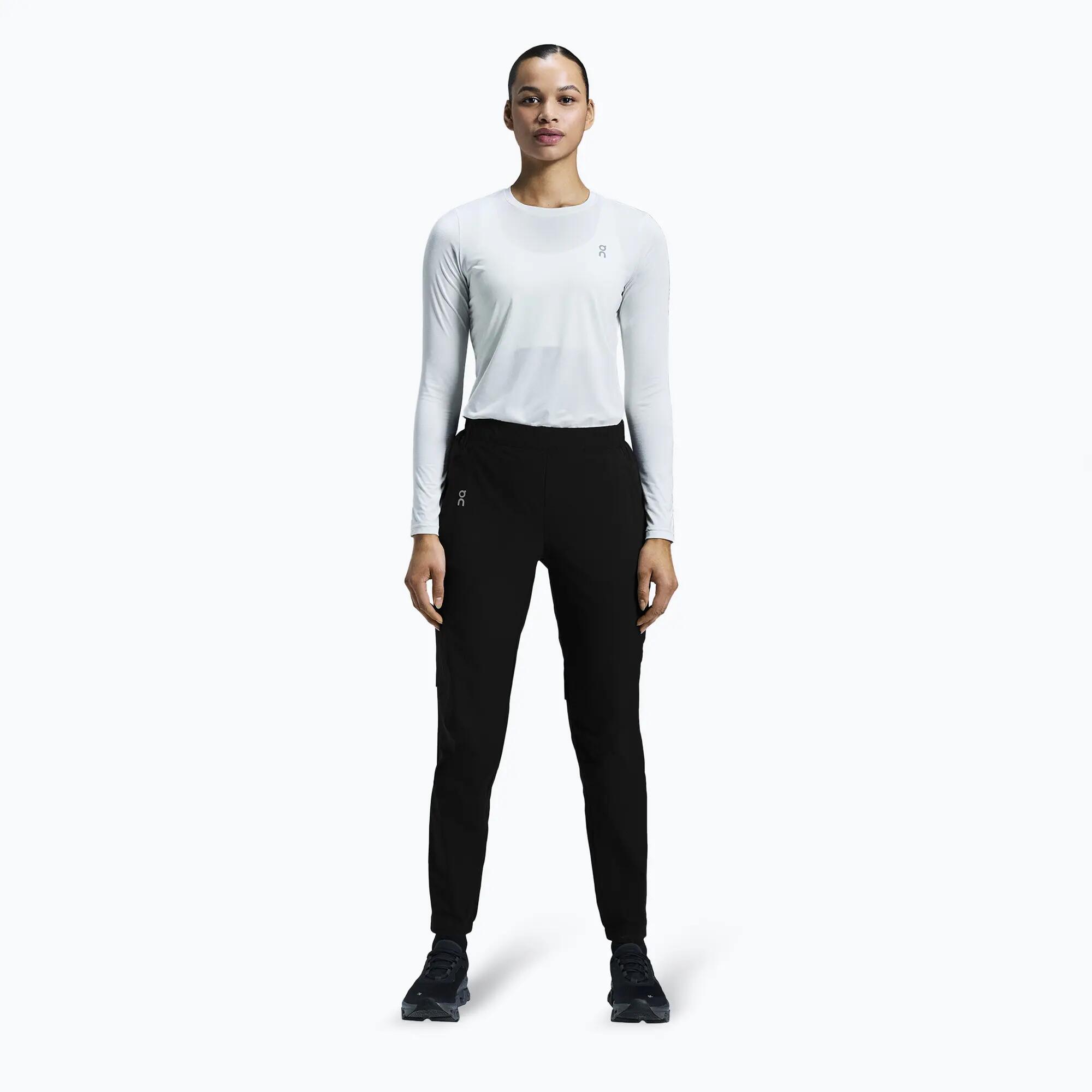 Trainingshose On Modell Core Pants für frauen 2/7