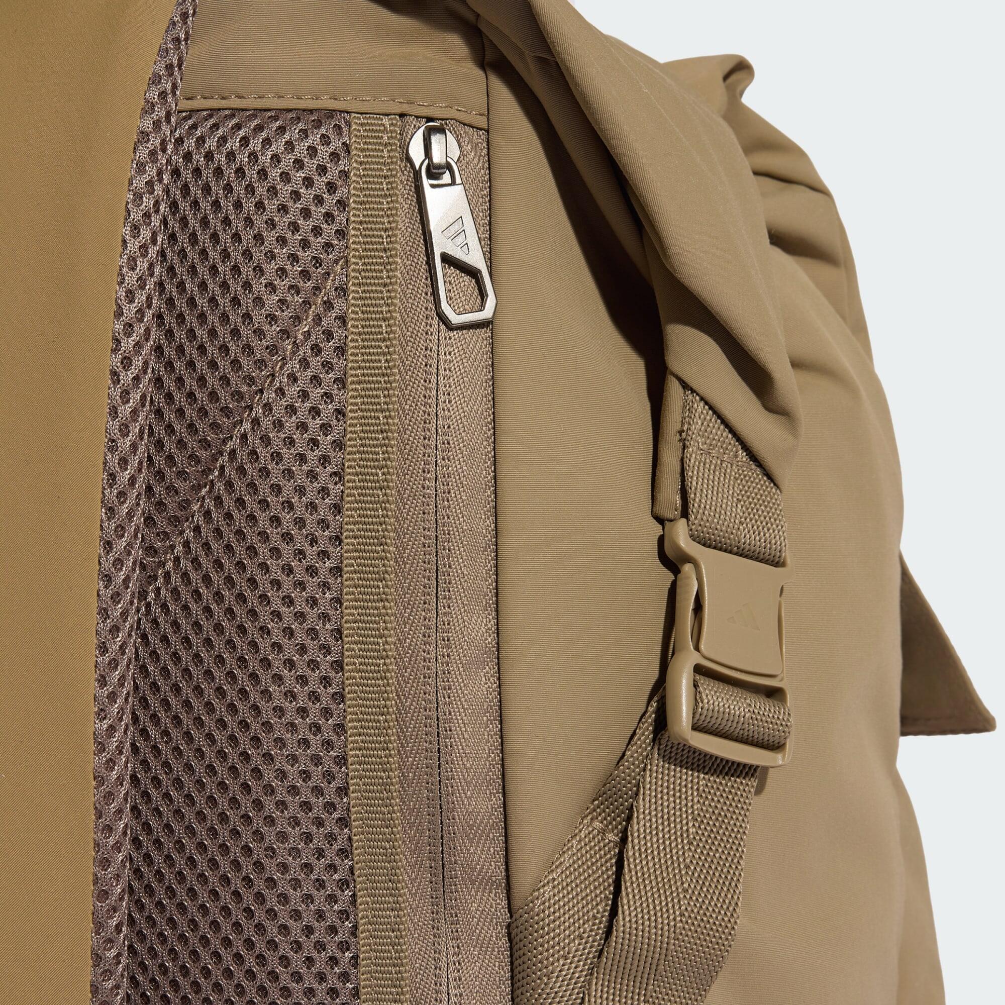 MOCHILA CON DISEÑO ENROLLABLE CITY TECH 5/7