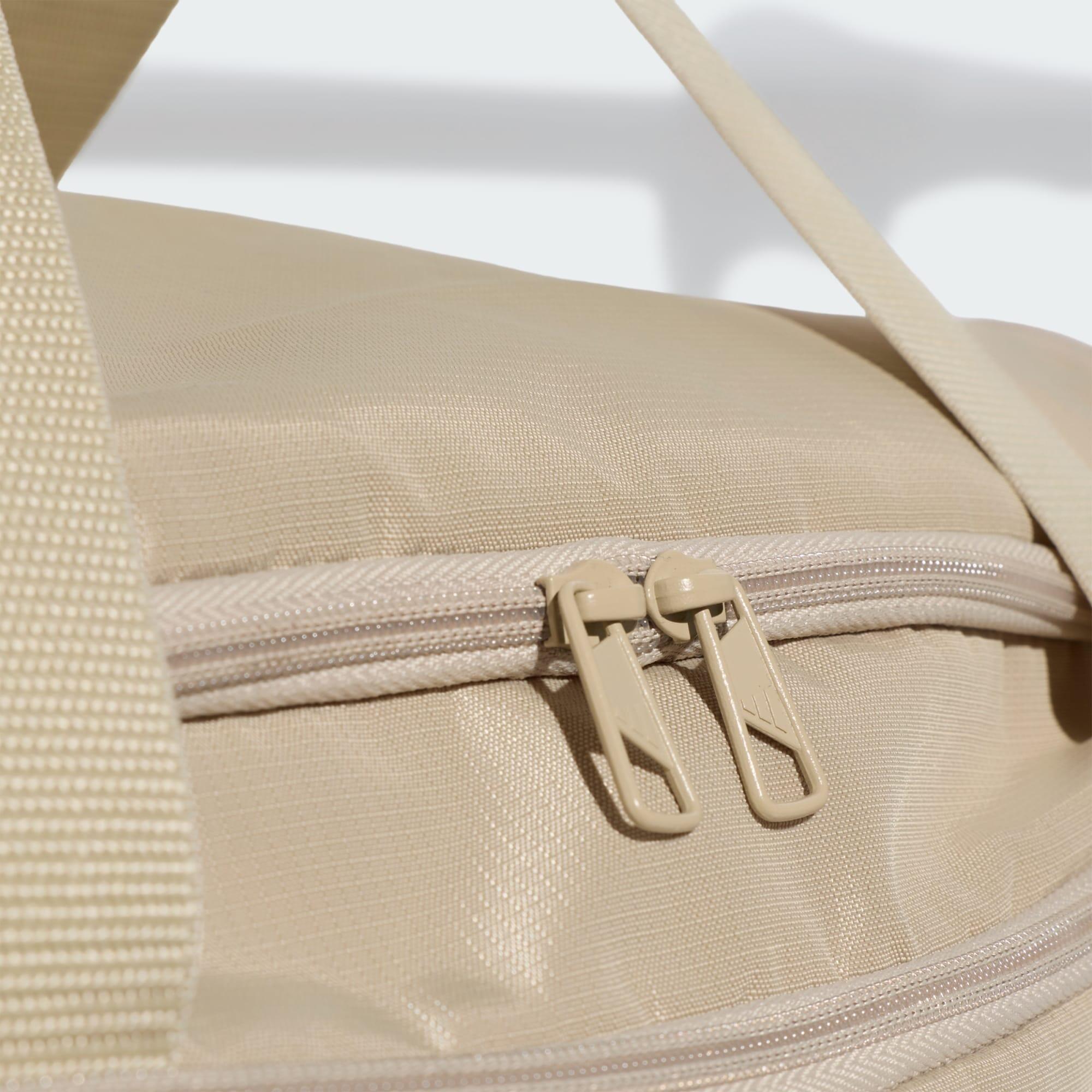 TRAINING DEFENDER DUFFLE BAG MEDIUM 6/7