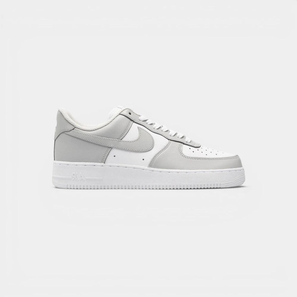 NIKE picture