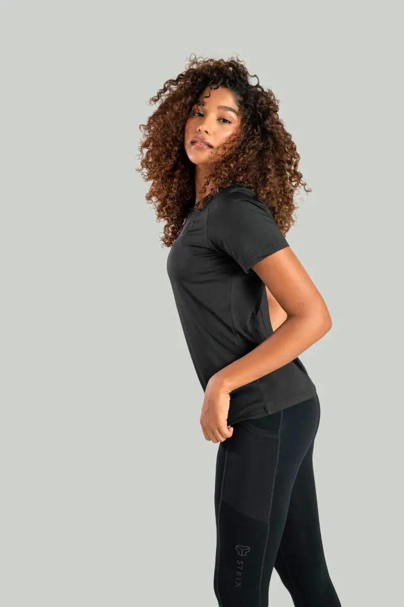 Donna running t-shirt traspirante nera Ultimate 2/3