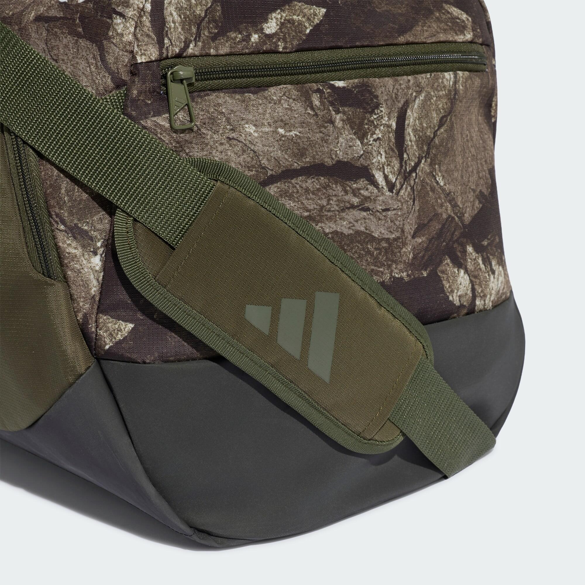 SAC DUFFLE GRAPHIQUE TRAINING DEFENDER FORMAT MOYEN 6/7