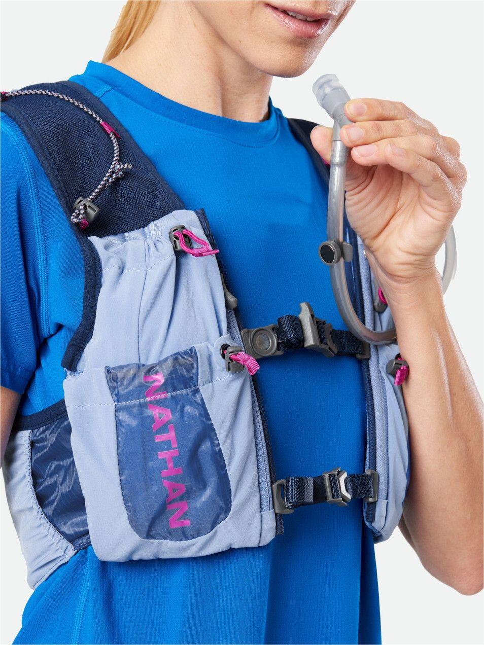 Bolsa de hidratación Nathan VaporAir 3.0 7L Azul/Rosa para mujer 4/5