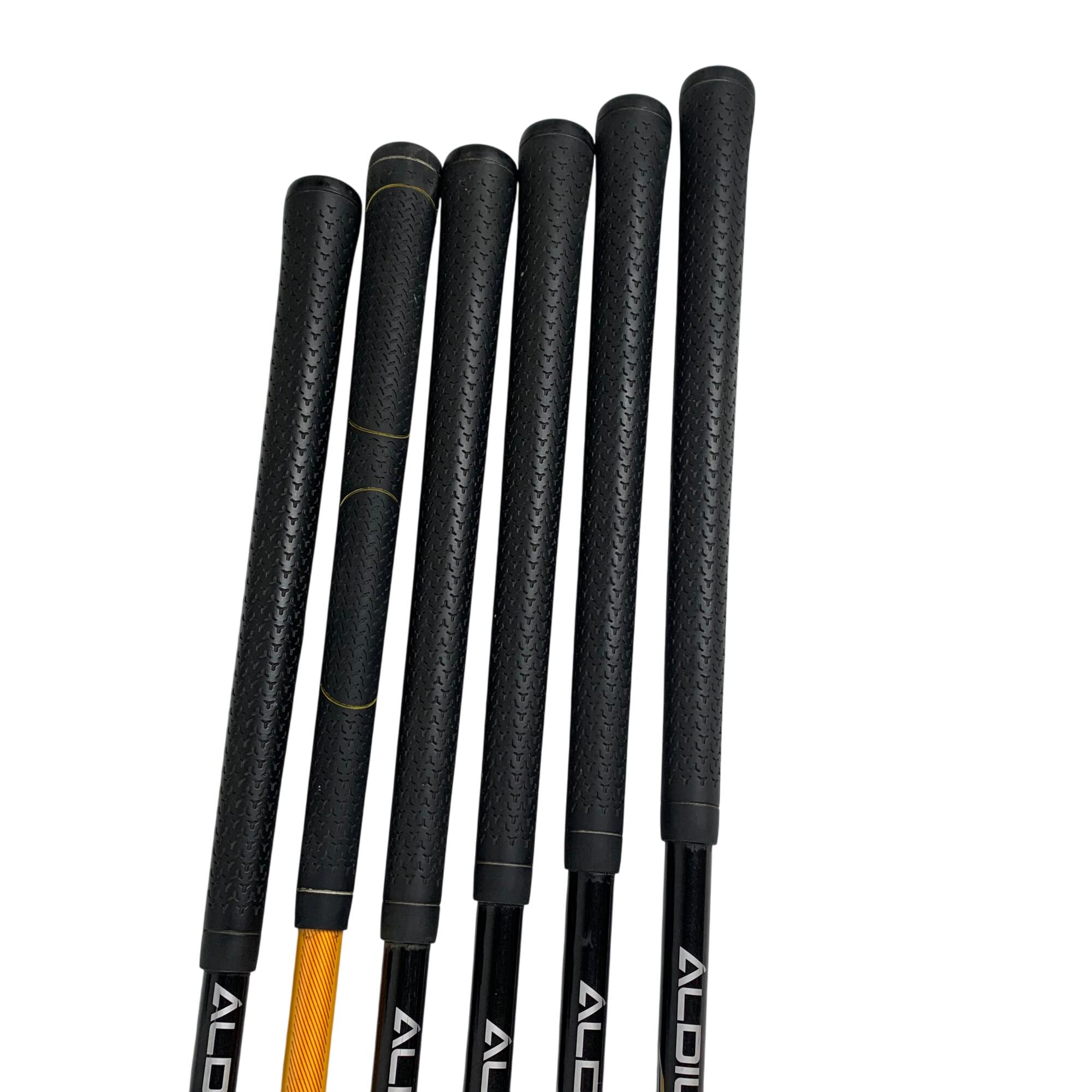Cobra S2 Max Série de fers / Flex Regular / 7-G  / Graphite 7/7