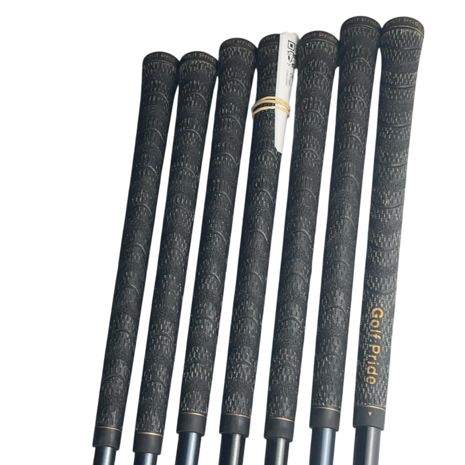 Grand économe de Cantorbéry Série de fers / 4-PW / Flex Regular Graphite 5/7