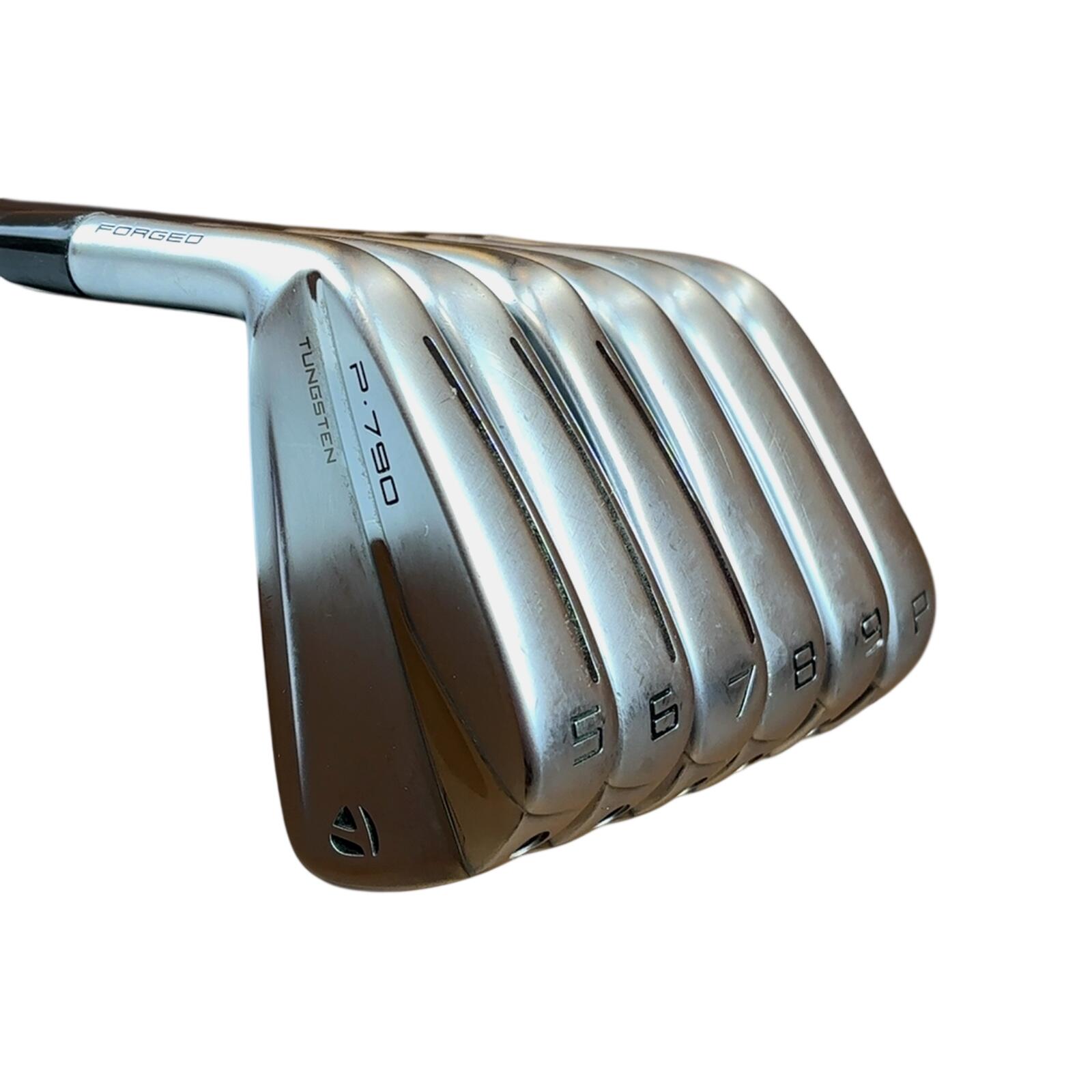 Gaucher TaylorMade P790 2021 Série de fers / 5-PW / Flex Regular / Graphite 3/7