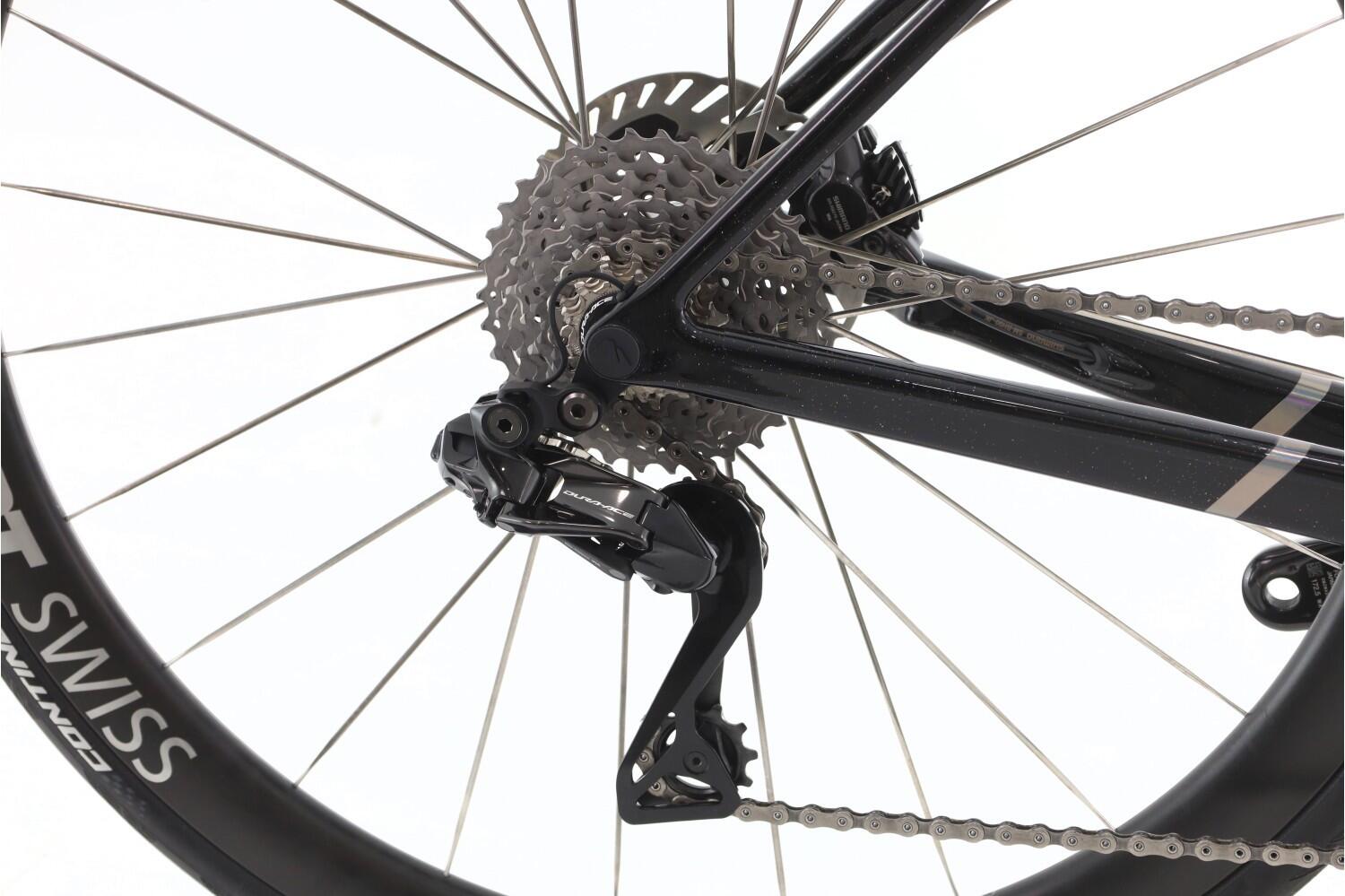 Refurbished Rennrad ·  CFR Ultimate Di2 12V · Sehr guter Zustand 3/8