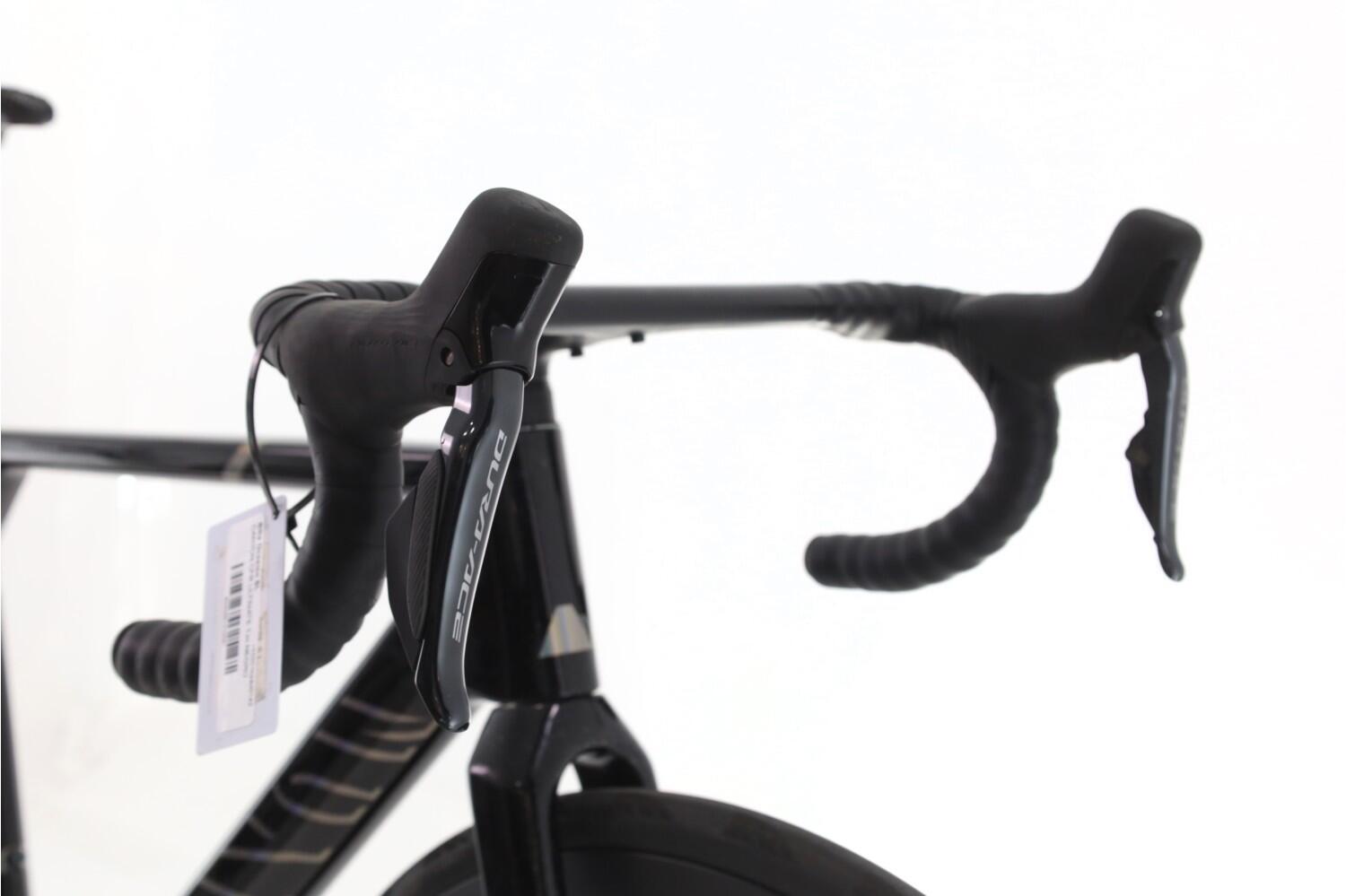 Refurbished Rennrad ·  CFR Ultimate Di2 12V · Sehr guter Zustand 6/8