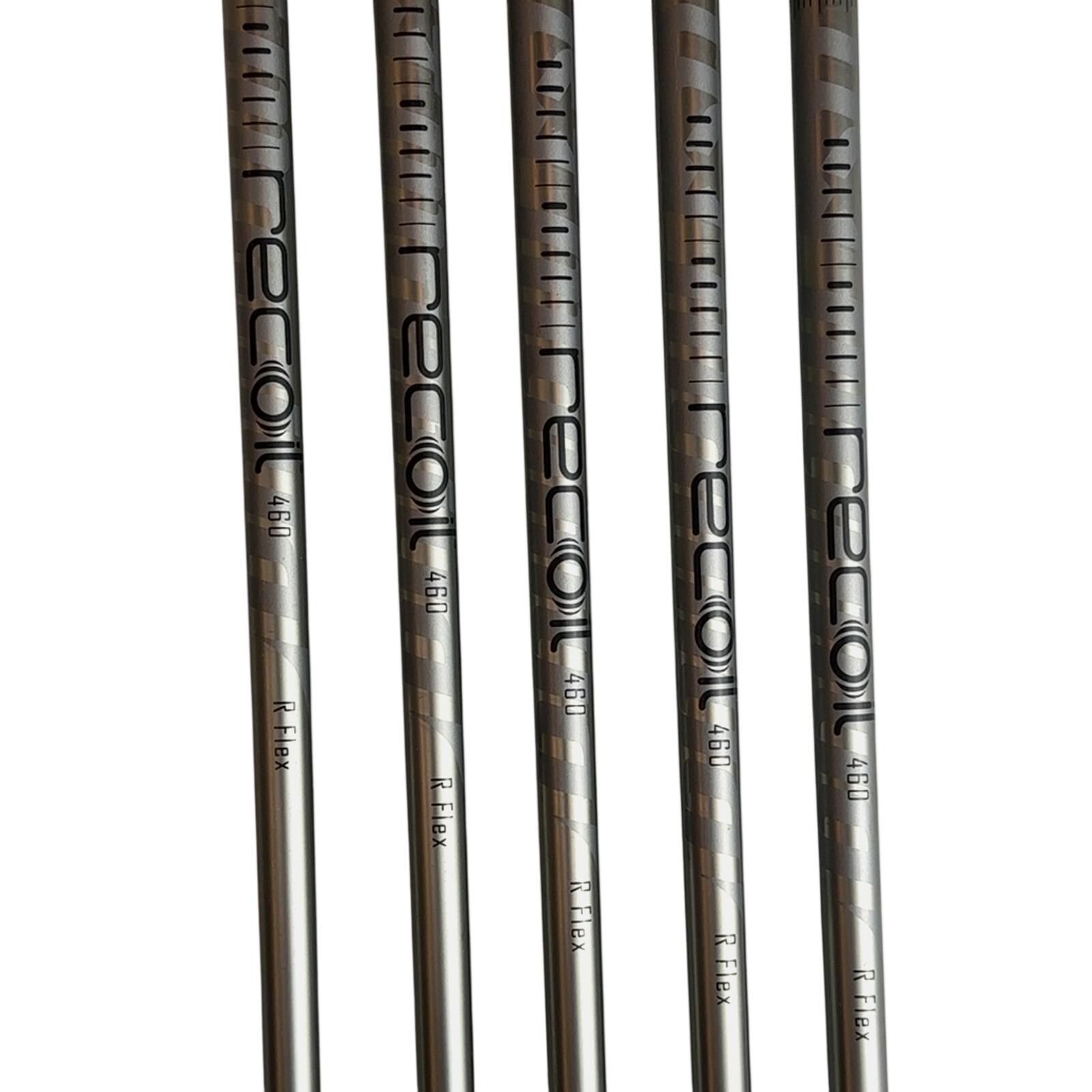 Wilson Staff D7 Série de fers / 7-PW+SW / Flex Regular / Graphite 4/7