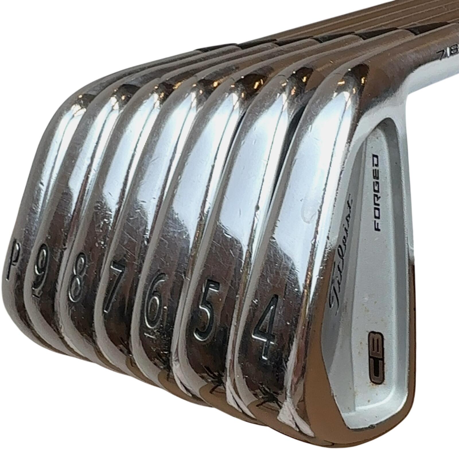 Titleist CB 718 Série de fers / 4-PW / Flex X-Stiff / Acier 3/7