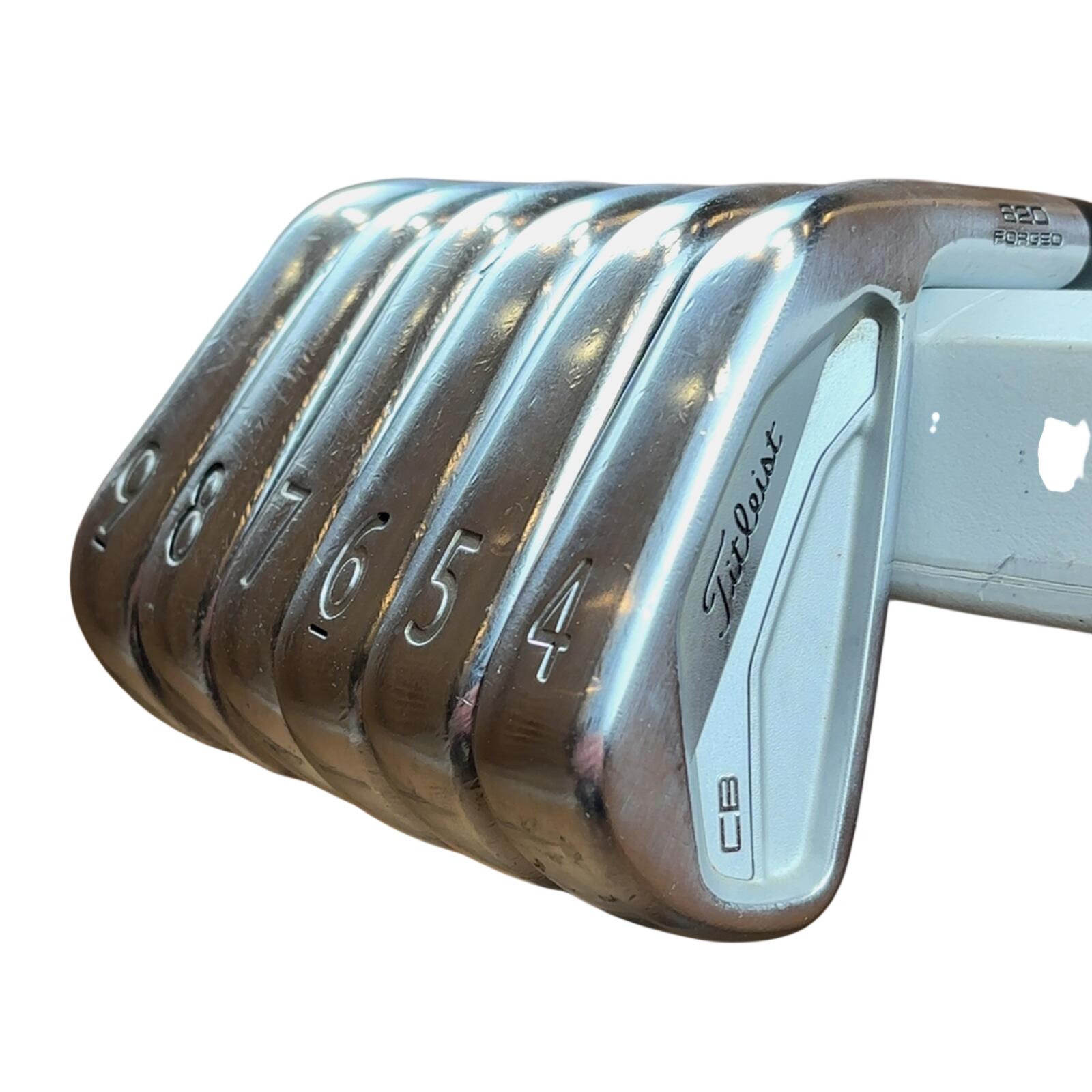 Titleist 620 Mo/CB Série de fers / 4-9i / Flex X-Stiff / Acier 3/7