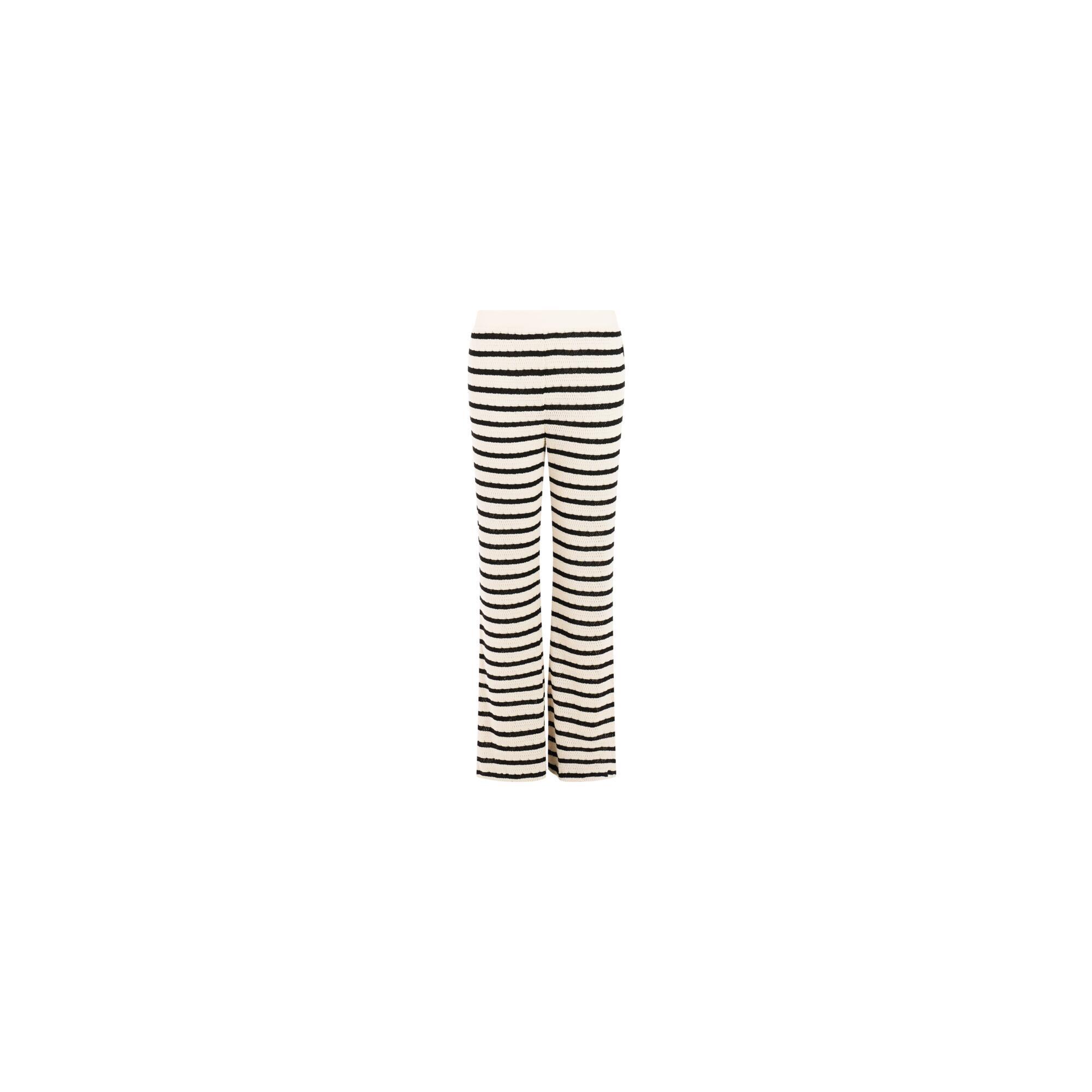 e012f970-259c-4a85-aa03-21bc51ff0b9c_c4