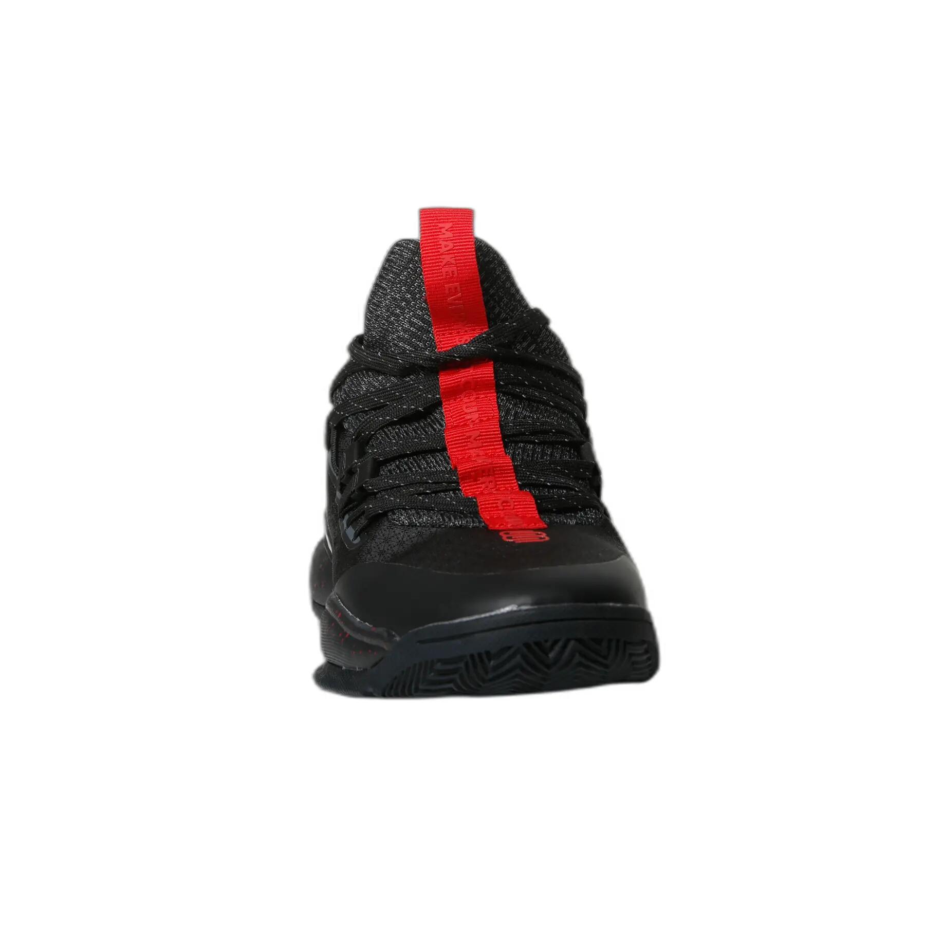 Chaussures de basketball B.Ease Suspended 3/7