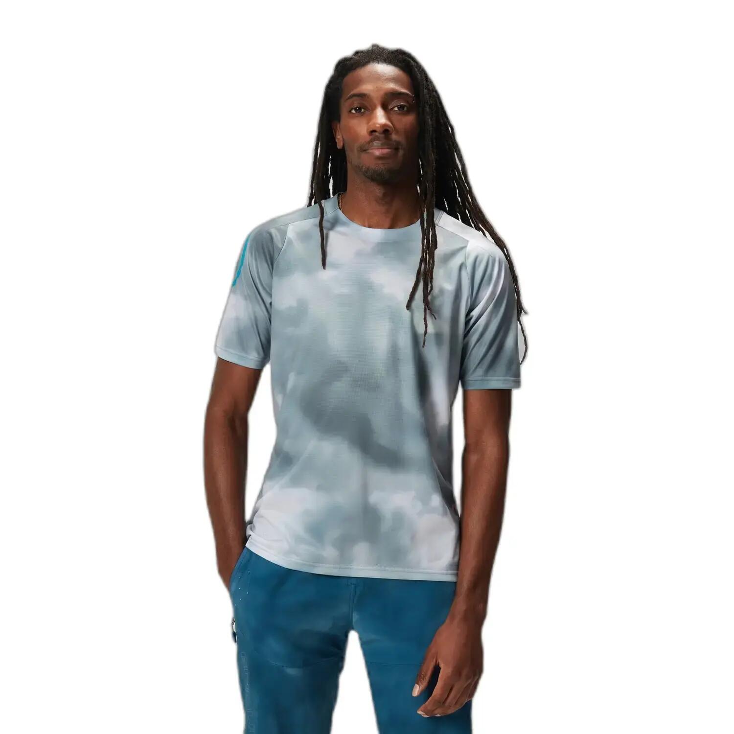 T-shirt de treino Endura CLOUD TEE LTD 3/7