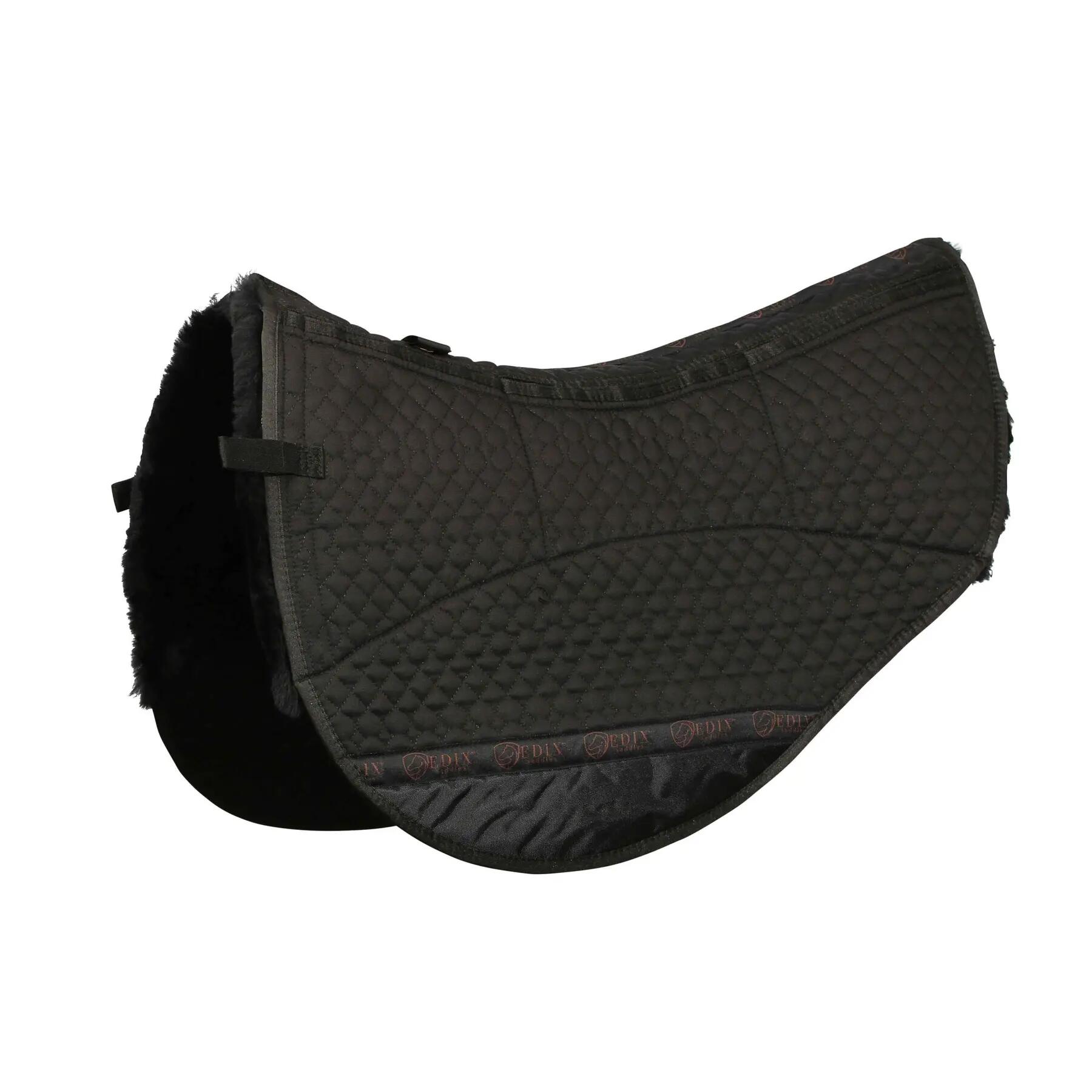Zadeldek van bont voor paarden Edix Saddles 2/2