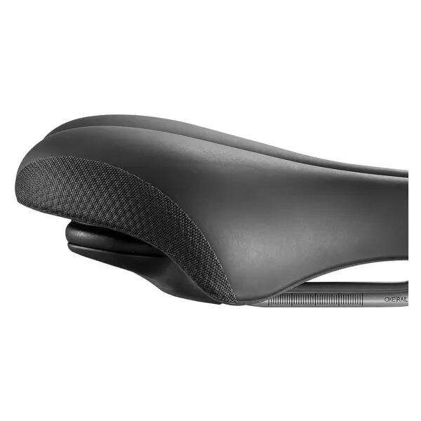 Selle loisir avec trou central matériau double couche Royal Ellipse 6/7