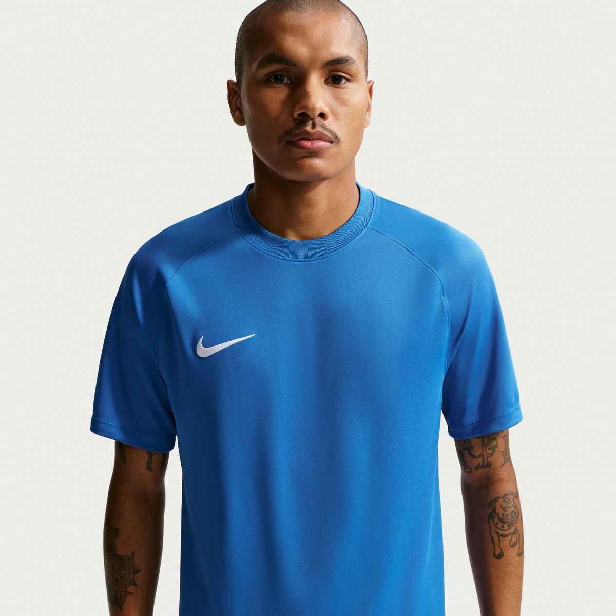 NIKE picture