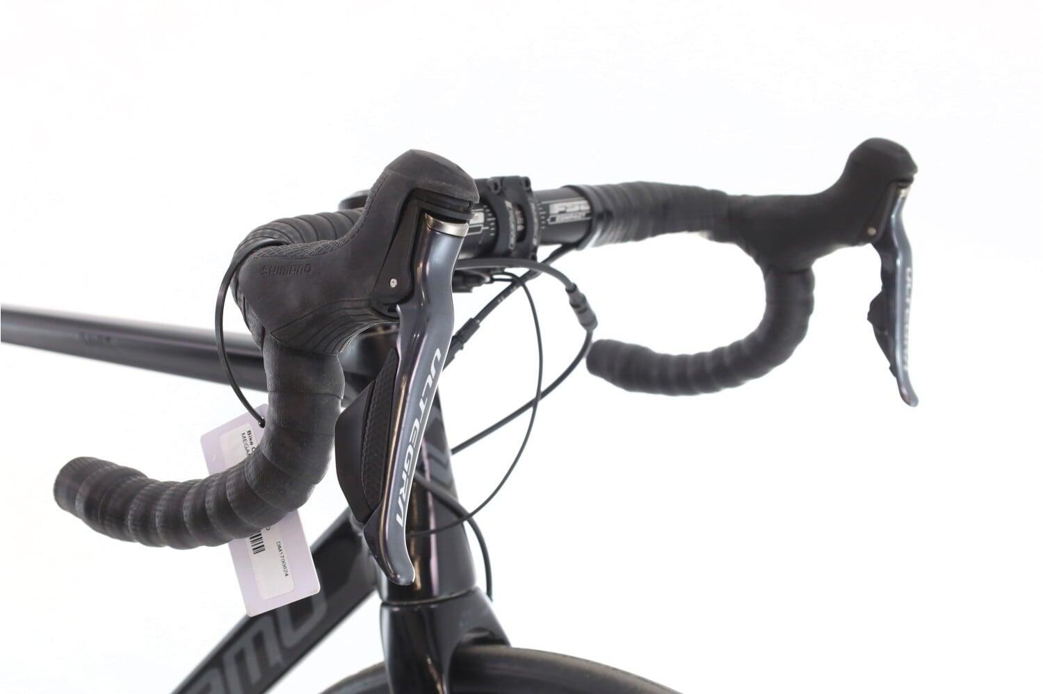 Vélo de route reconditionné ·  Raise Di2 11V · Très bon état 6/8
