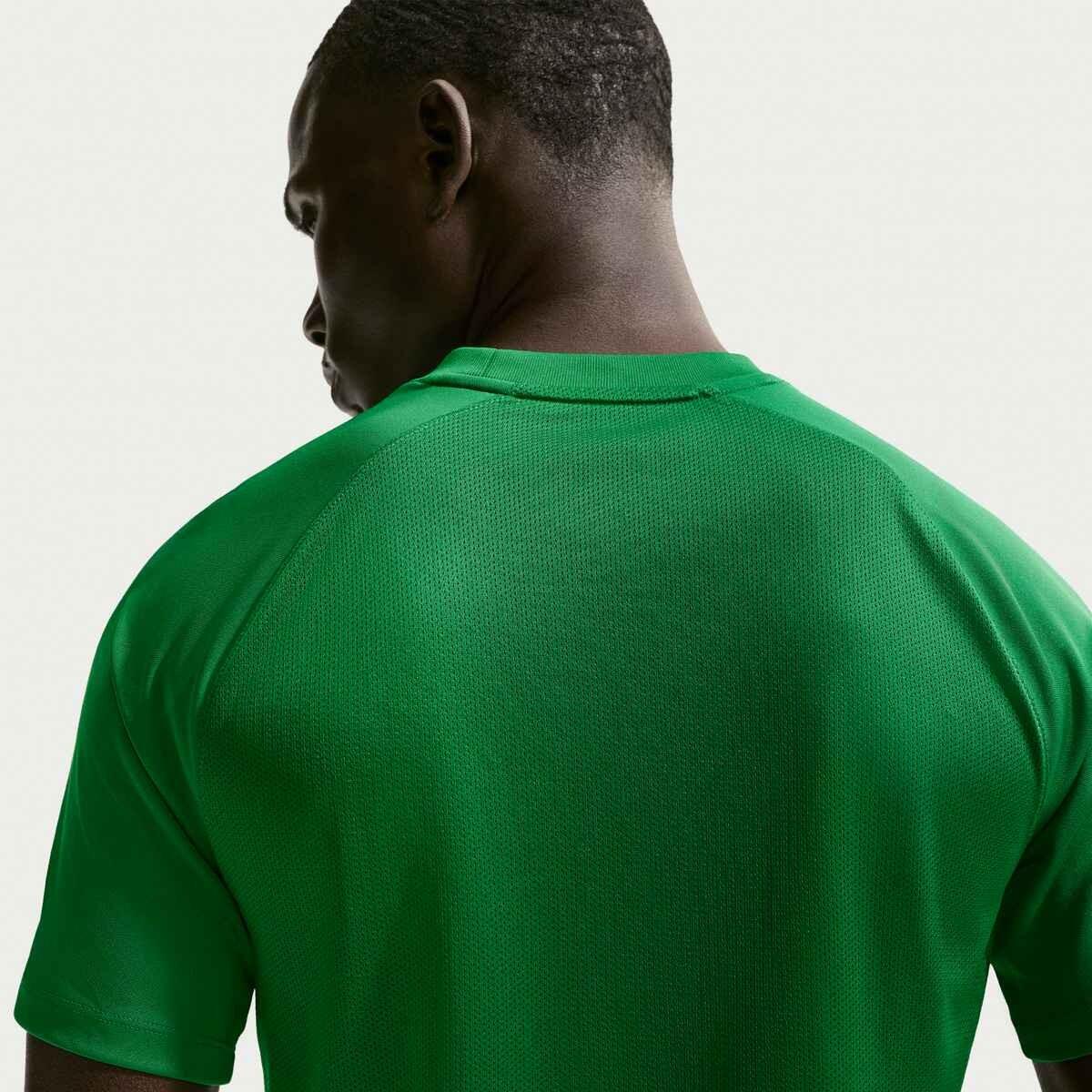T-shirt da calcio uomo nike verde 4/6