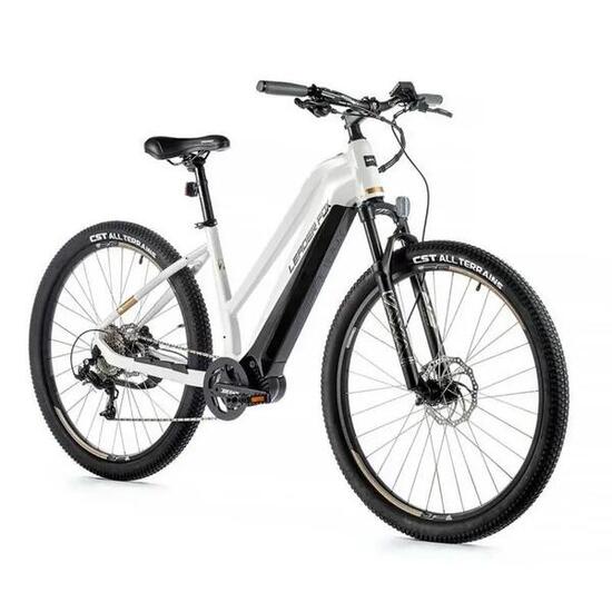 Vélo électrique moteur central femme Leader Fox Swan 2023 Bafang M300