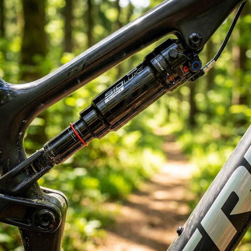 RockShox Sidluxe Ultimate 3P amortizor spate