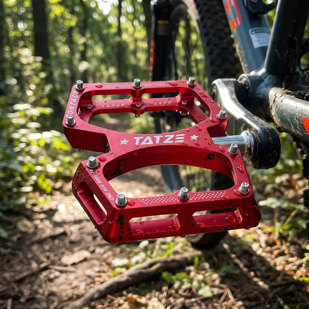 Tatze Pedal CONTACT CNC KIDS rood platform 10 pins per zijde 2/3