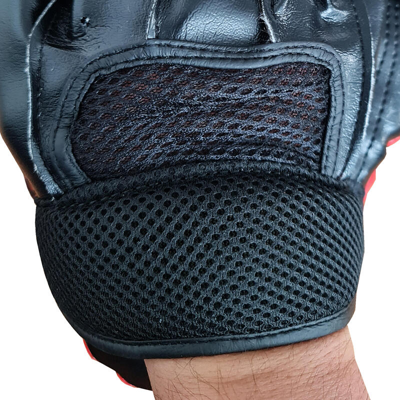 Lapa tréninková pro bojové sporty box 23 cm