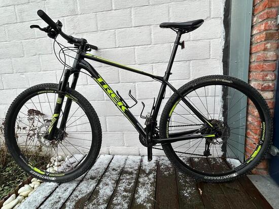 Tussen Particulieren - Mountainbike TREK Superfly 6