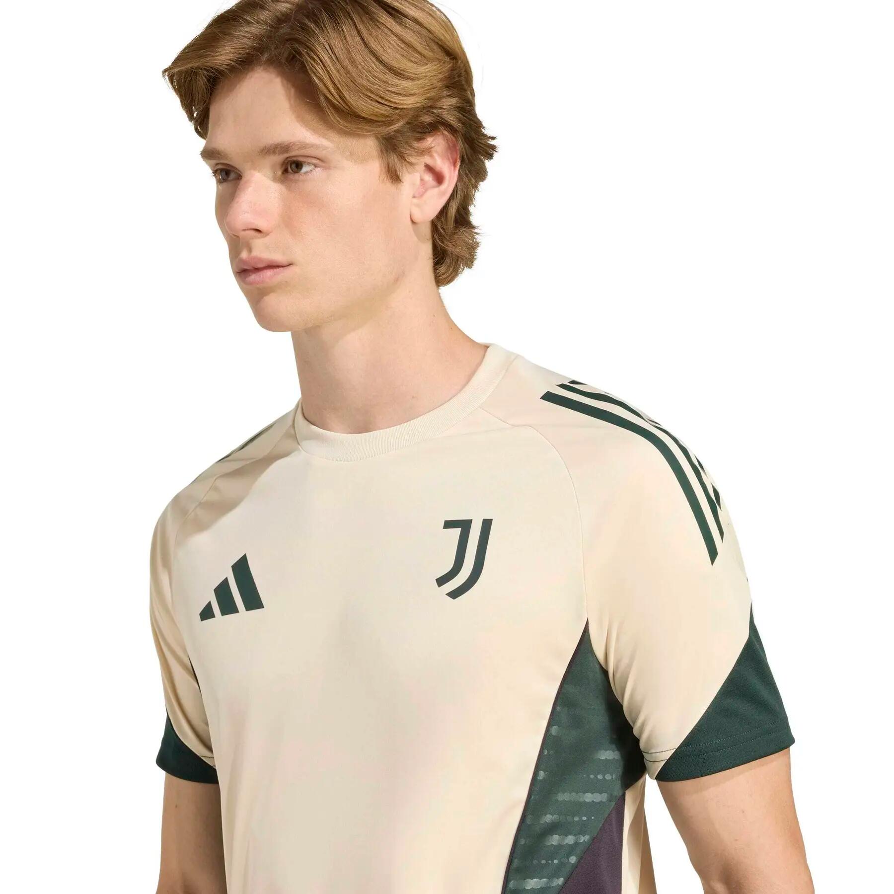 Juventus Turin Trainingsshirt EU 2025/26 6/7