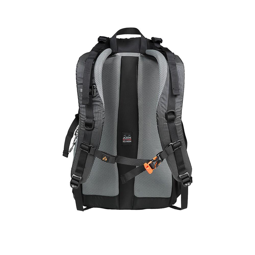 Plecak turystyczny BERGSON MOLDE 30 L 4/7