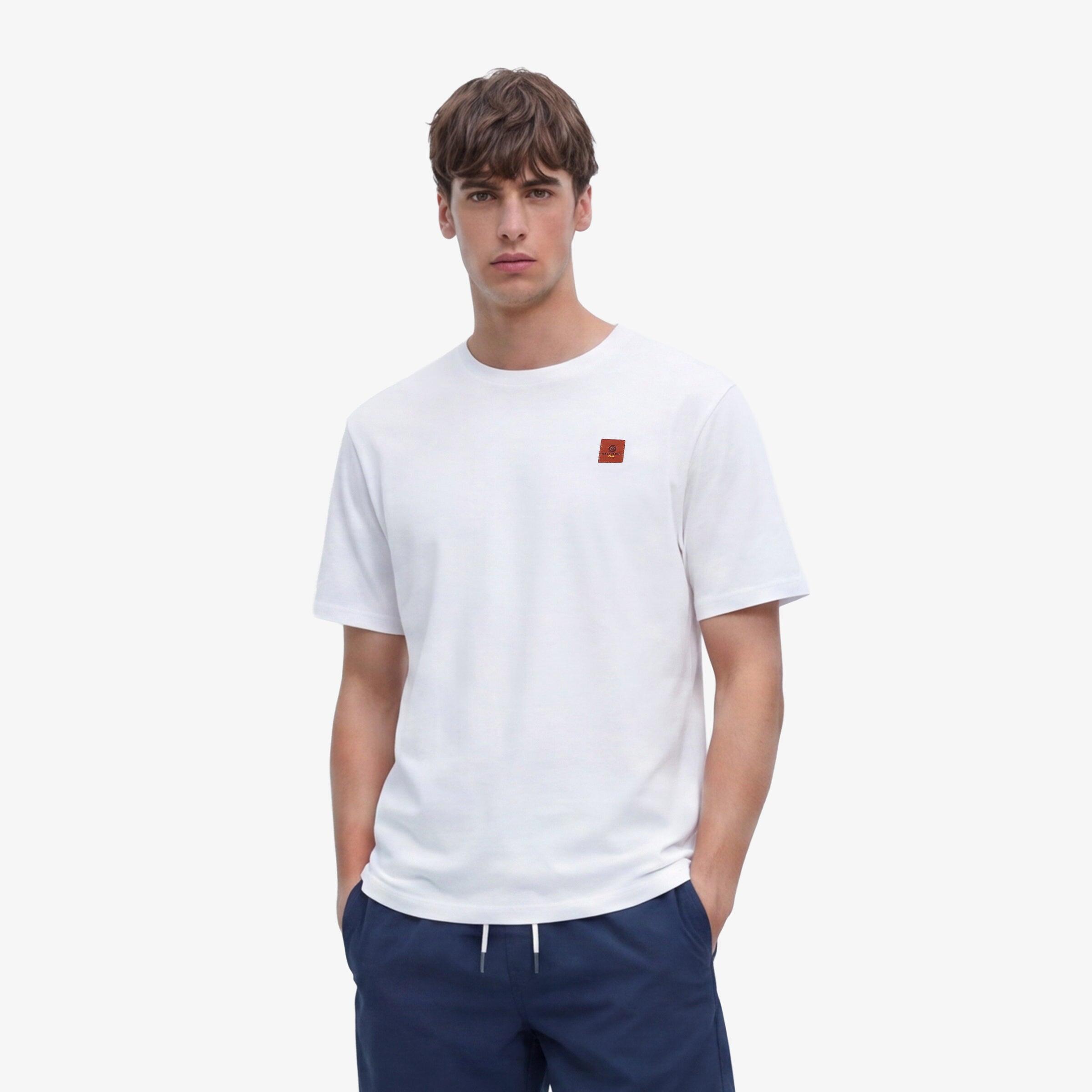 T-shirt girocollo bianca in cotone con stampa drago sul retro 2/6