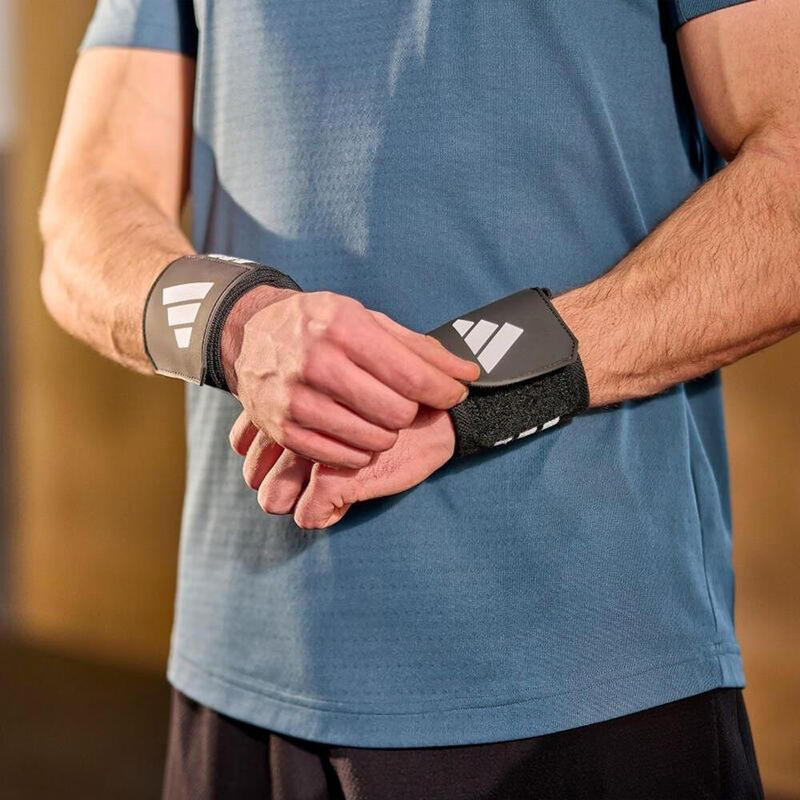 Adidas ADST-13200BK Wrist Wraps