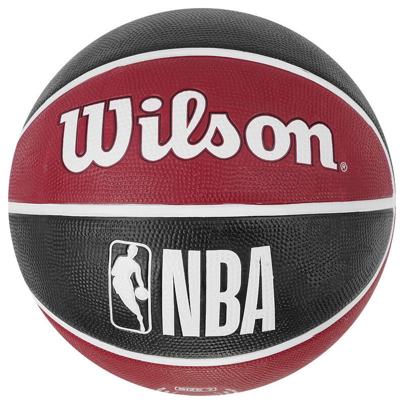 Wilson WTB1300XBMIA Miami Heat 7 No Basketbol Topu