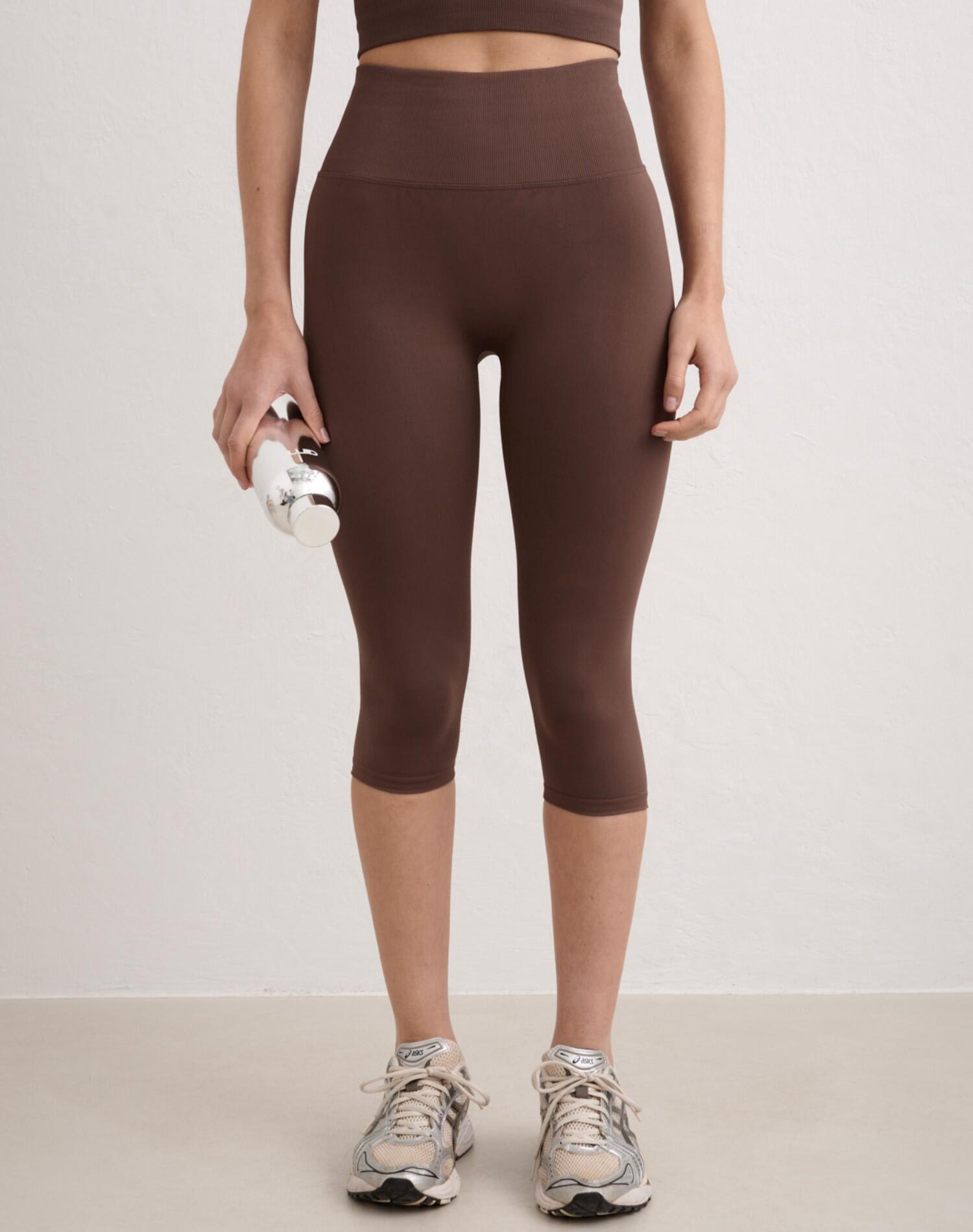 Mallas Mujer Sin Costuras Cintura Alta Capri Invisible Scrunch Shape Marrón 3/6