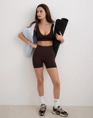 Dames short mini naadloos chocolade